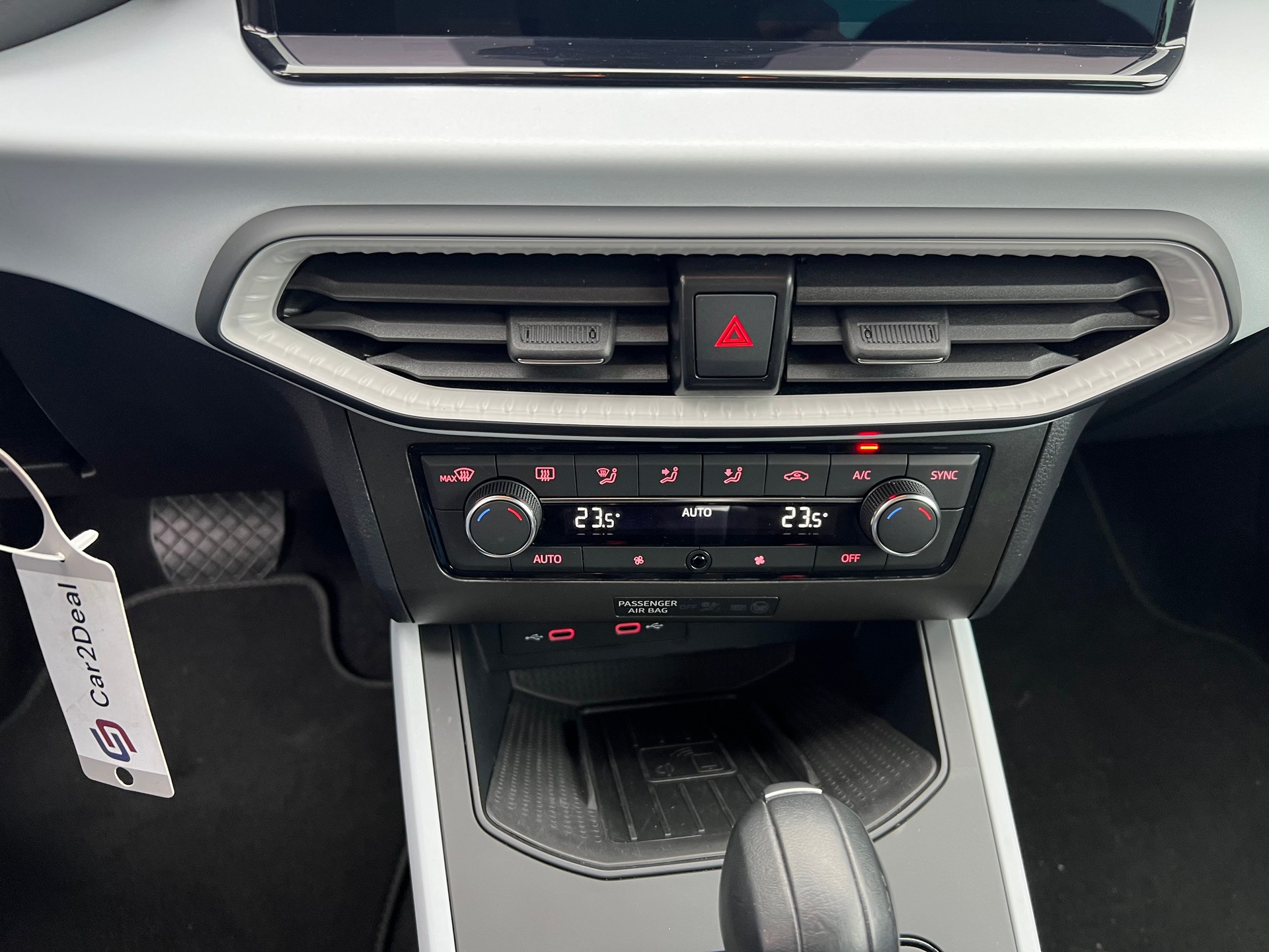 SEAT Arona 1.0 TSI Eco Style DSG-image-16