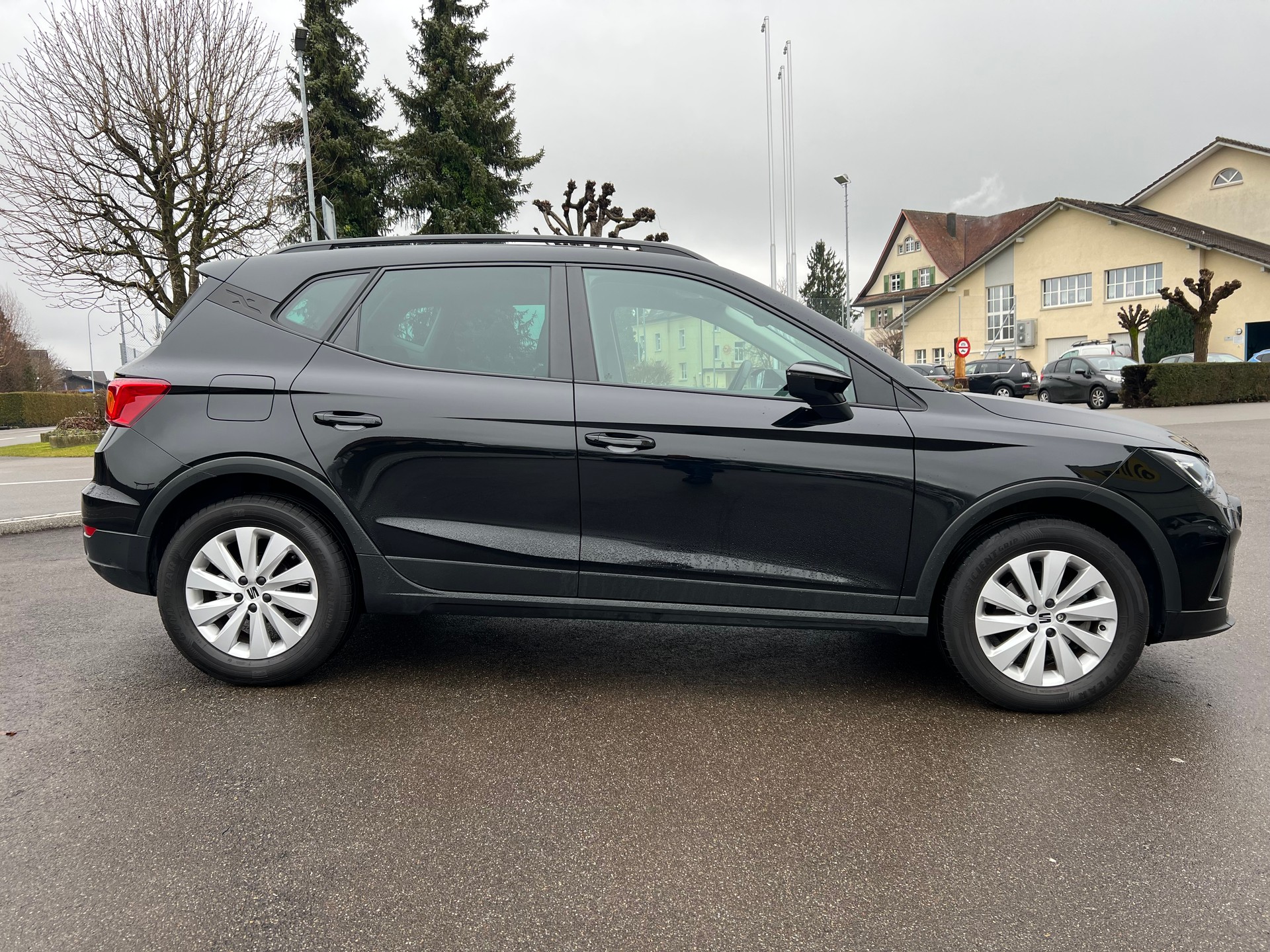 SEAT Arona 1.0 TSI Eco Style DSG-showroom-element-3