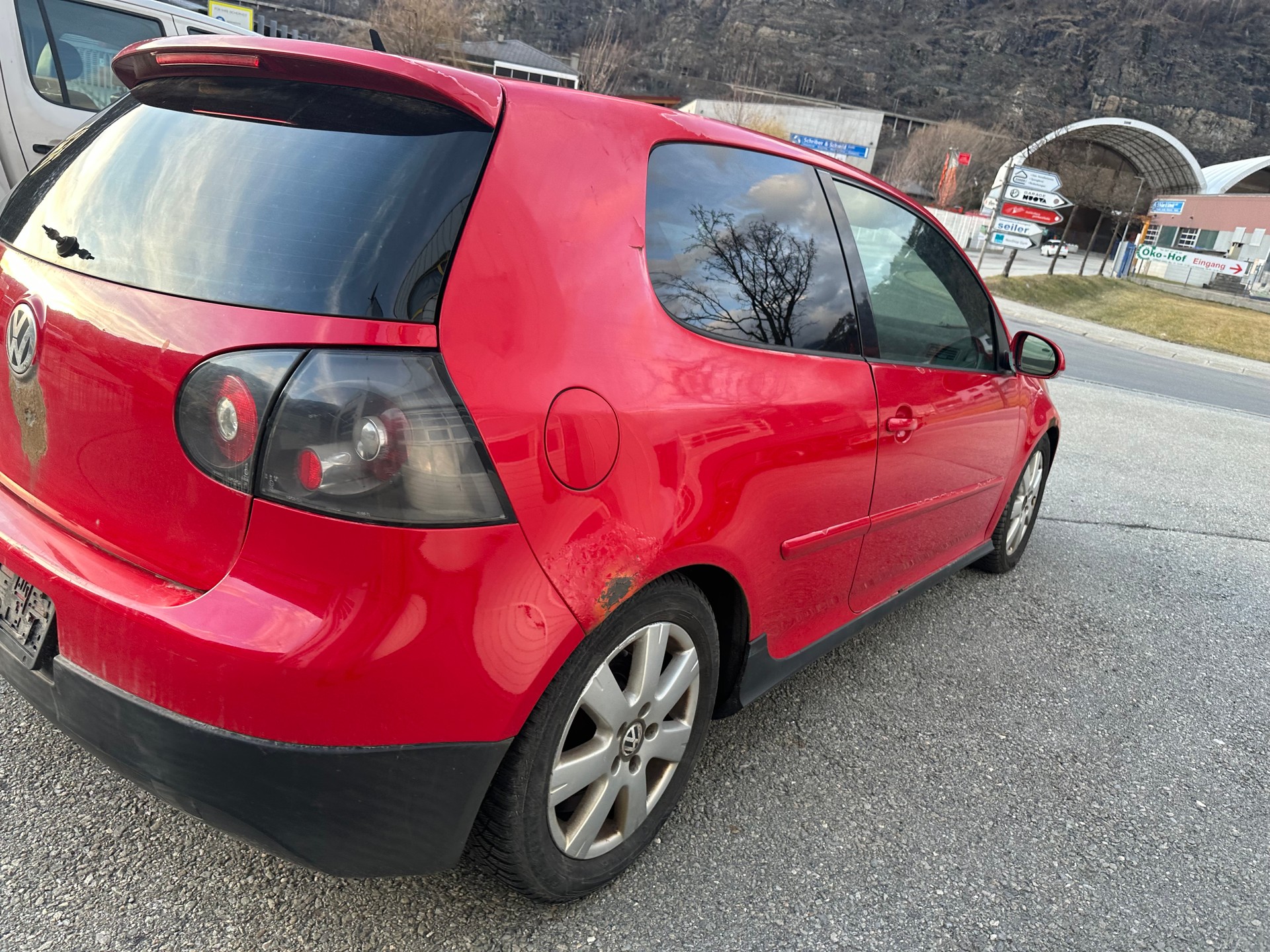 VW Golf 2.0 TFSI GTI-image-7