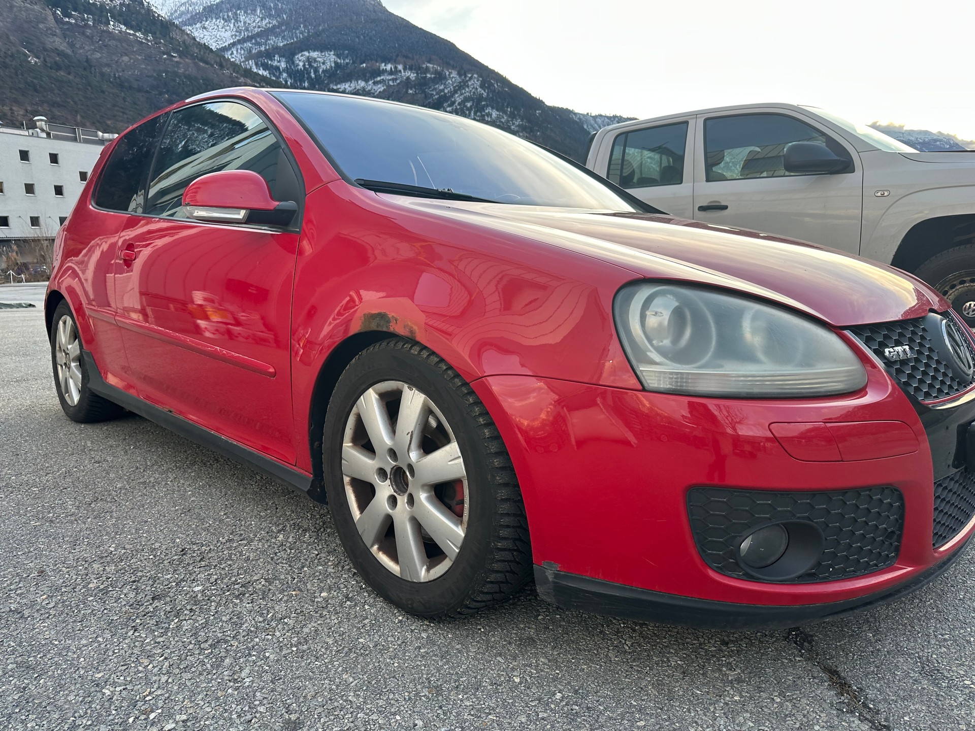 VW Golf 2.0 TFSI GTI-image-9