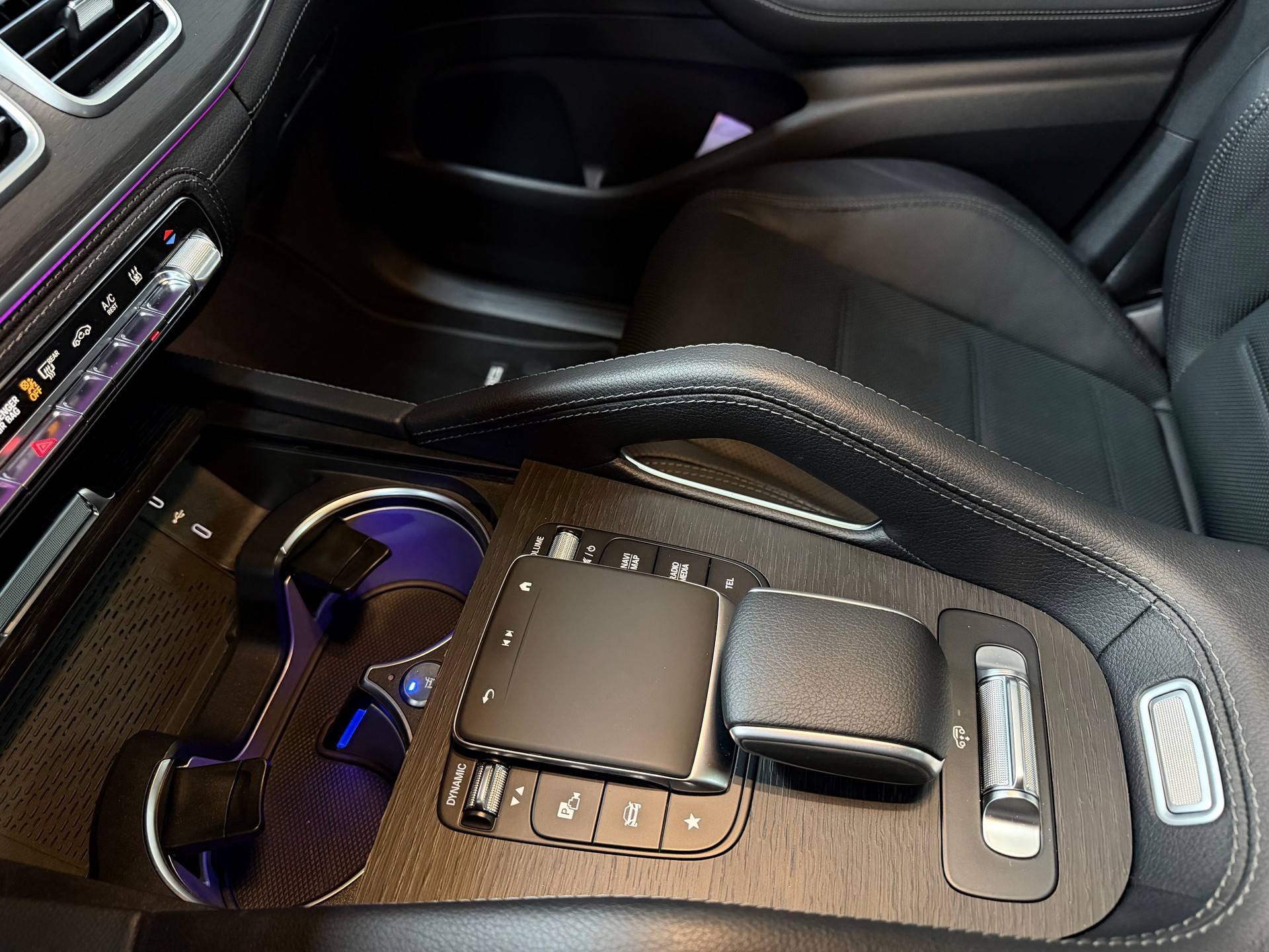 MERCEDES-BENZ GLE 450 d 4Matic 9G-Tronic - 63AMG Optik-image-18