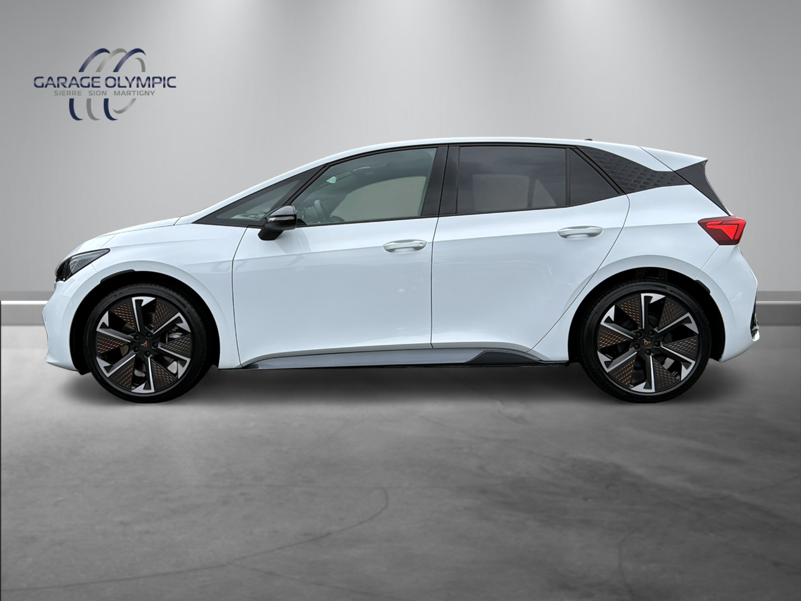 CUPRA Born 59 kWh Edge-image-1
