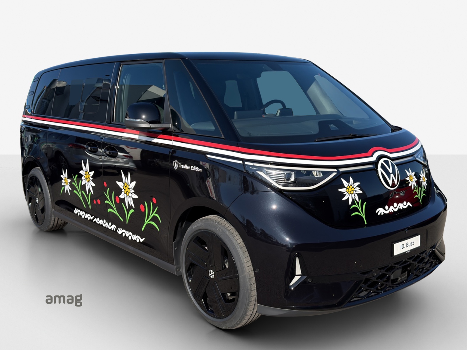 VW ID.Buzz LWB GTX 4 Motion-image-5