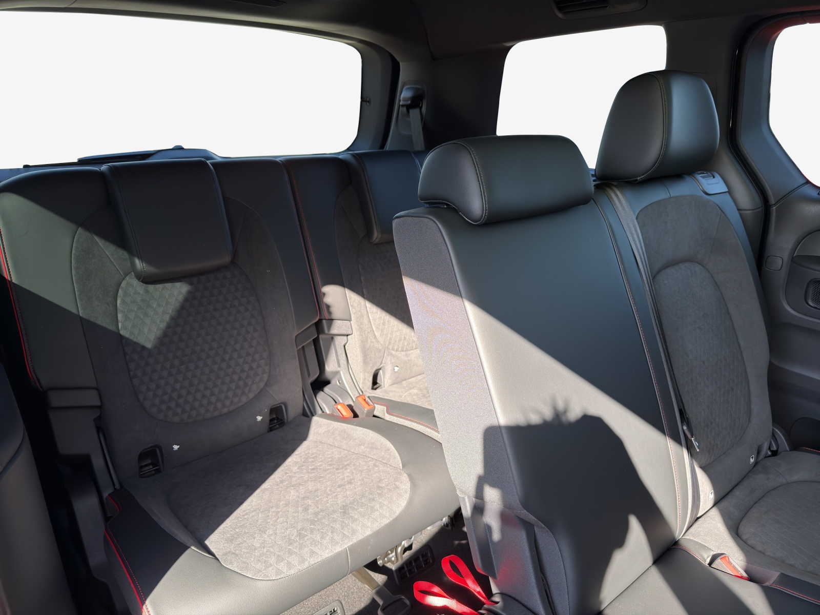VW ID.Buzz LWB GTX 4 Motion-image-14