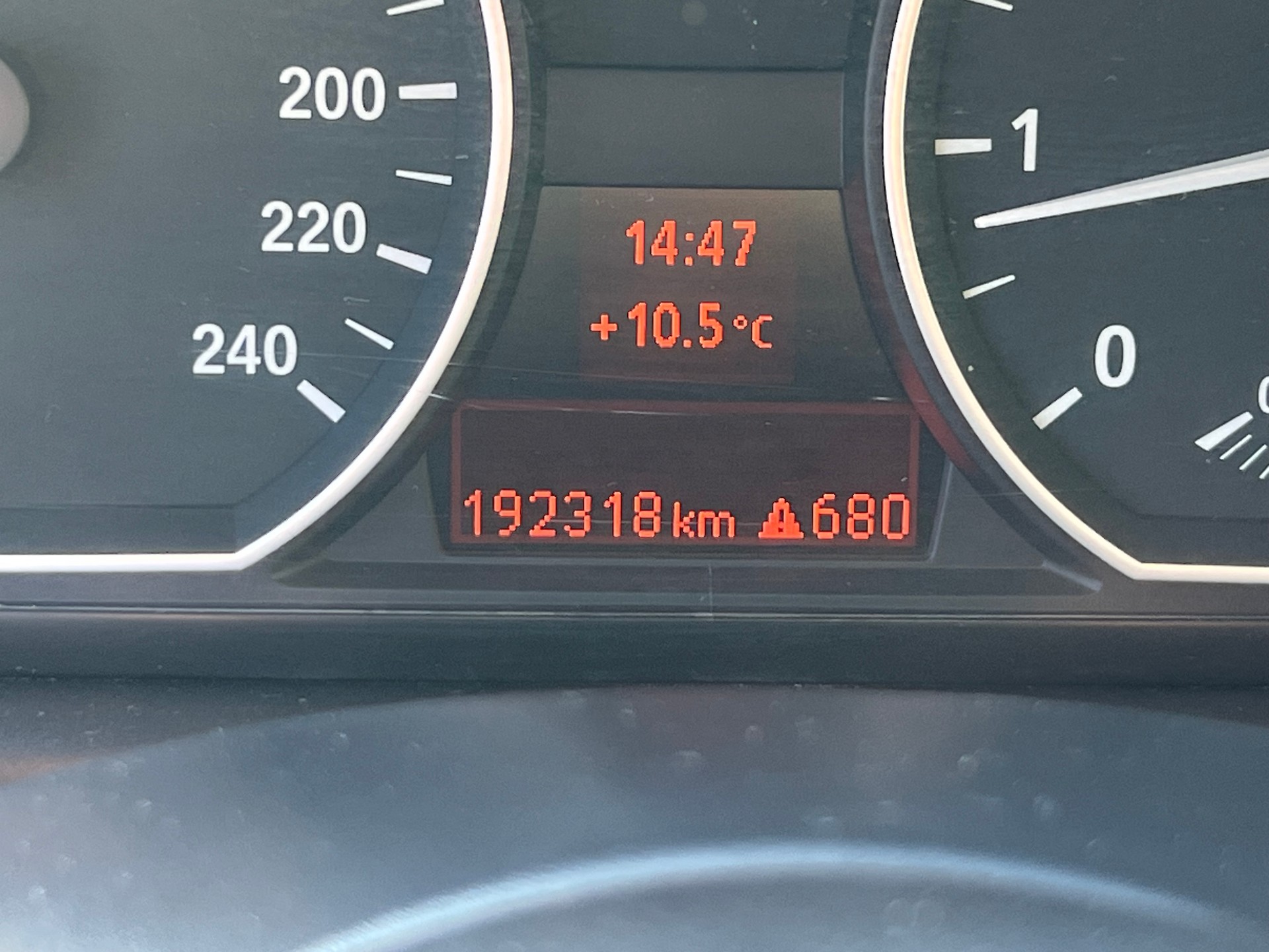 BMW 116i Dynamic Edition-image-14