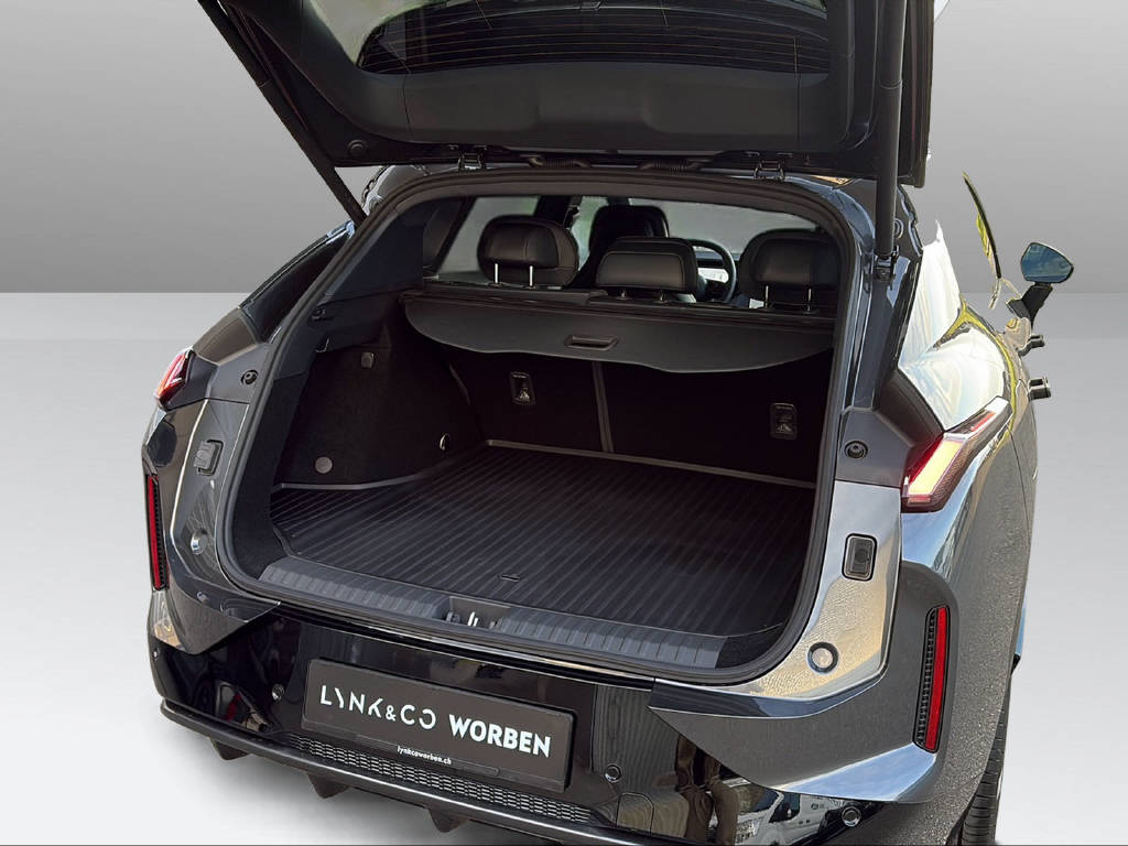 LYNK & CO 08-image-20