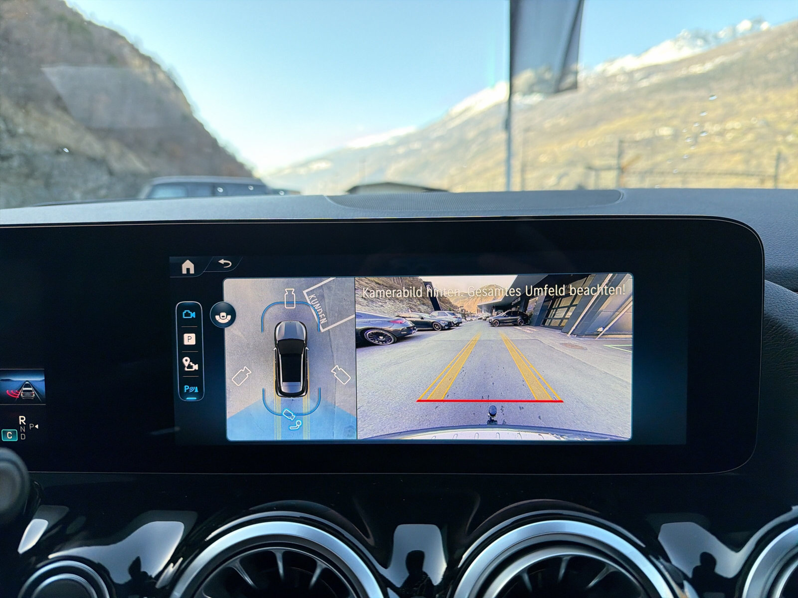 MERCEDES-BENZ GLA 250 4Matic 8G-DCT Swiss Star-image-25