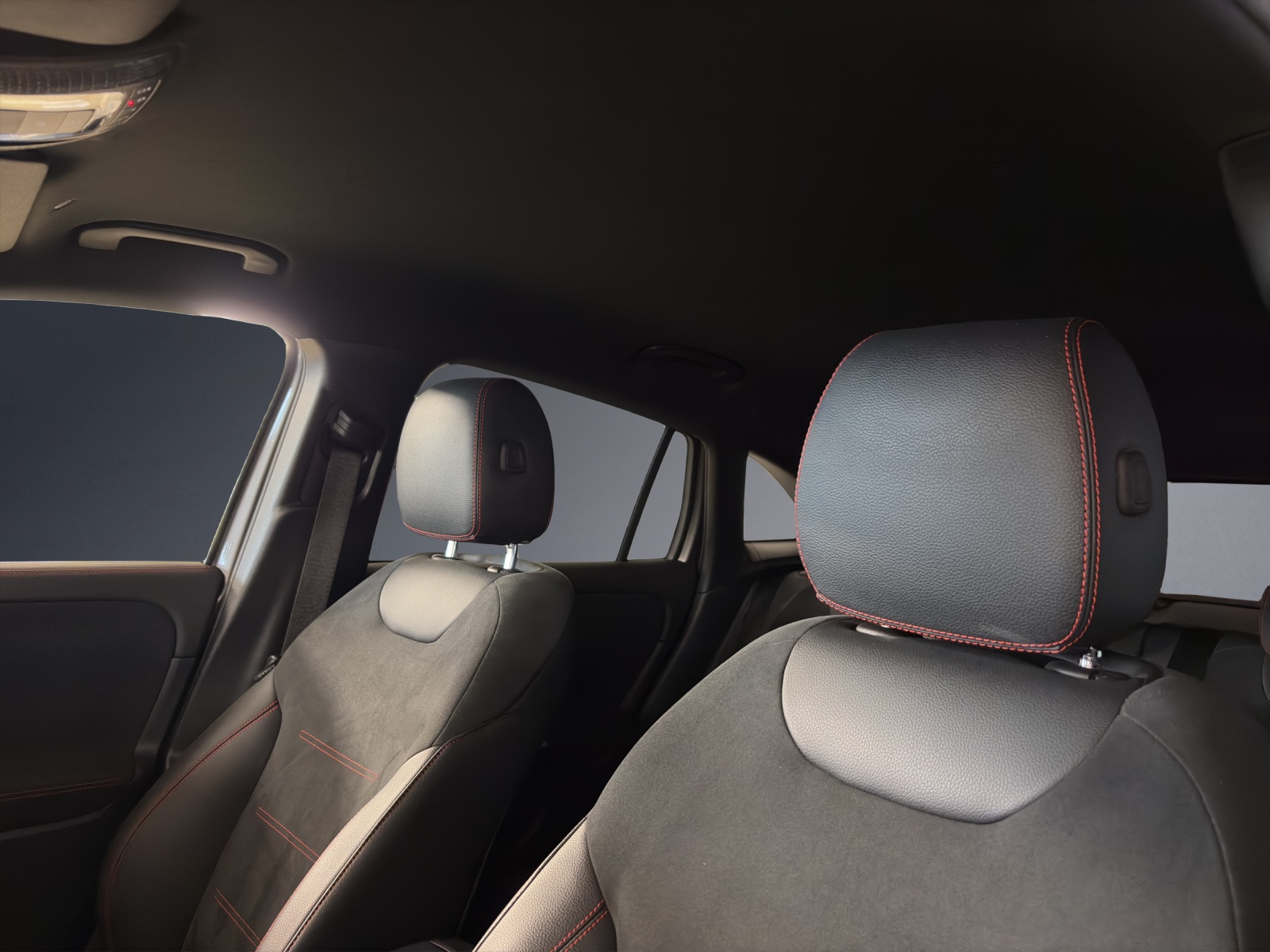 Image MERCEDES-BENZ EQA-350 EQA 350 AMG Line 4Matic