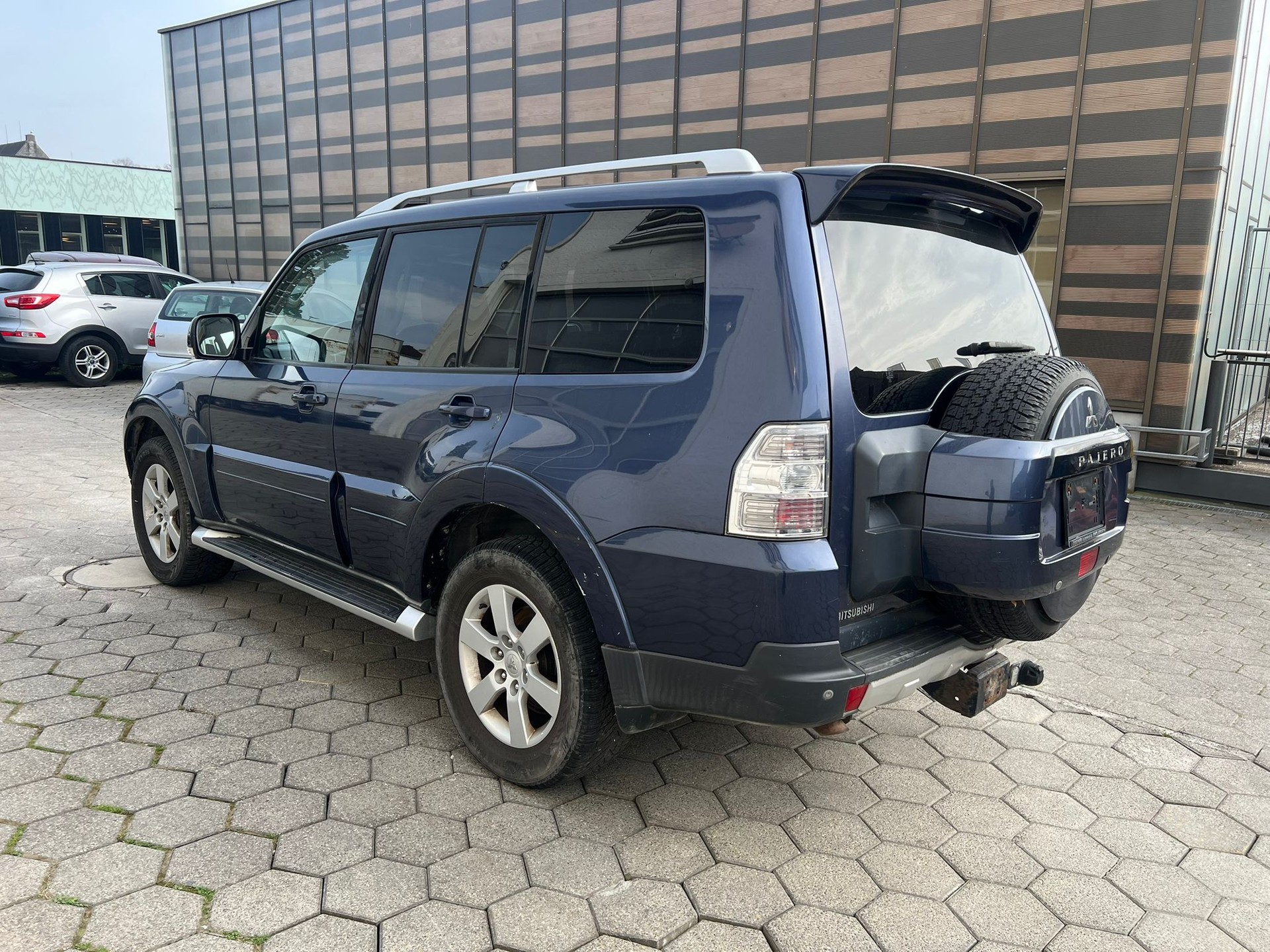 MITSUBISHI Pajero 3.2 DI-D Instyle Automatic-image-5