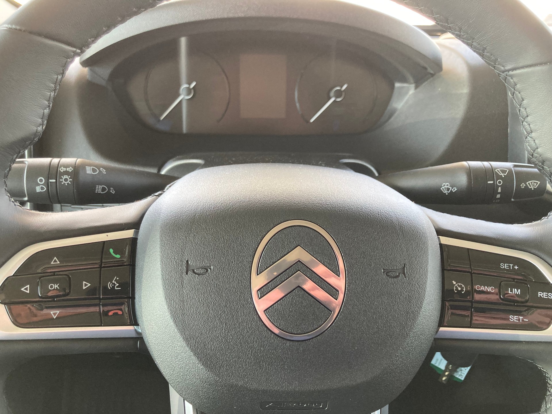 CITROEN Jumper 35 2.2 BlueHDi 140 L3 Brücke-image-9