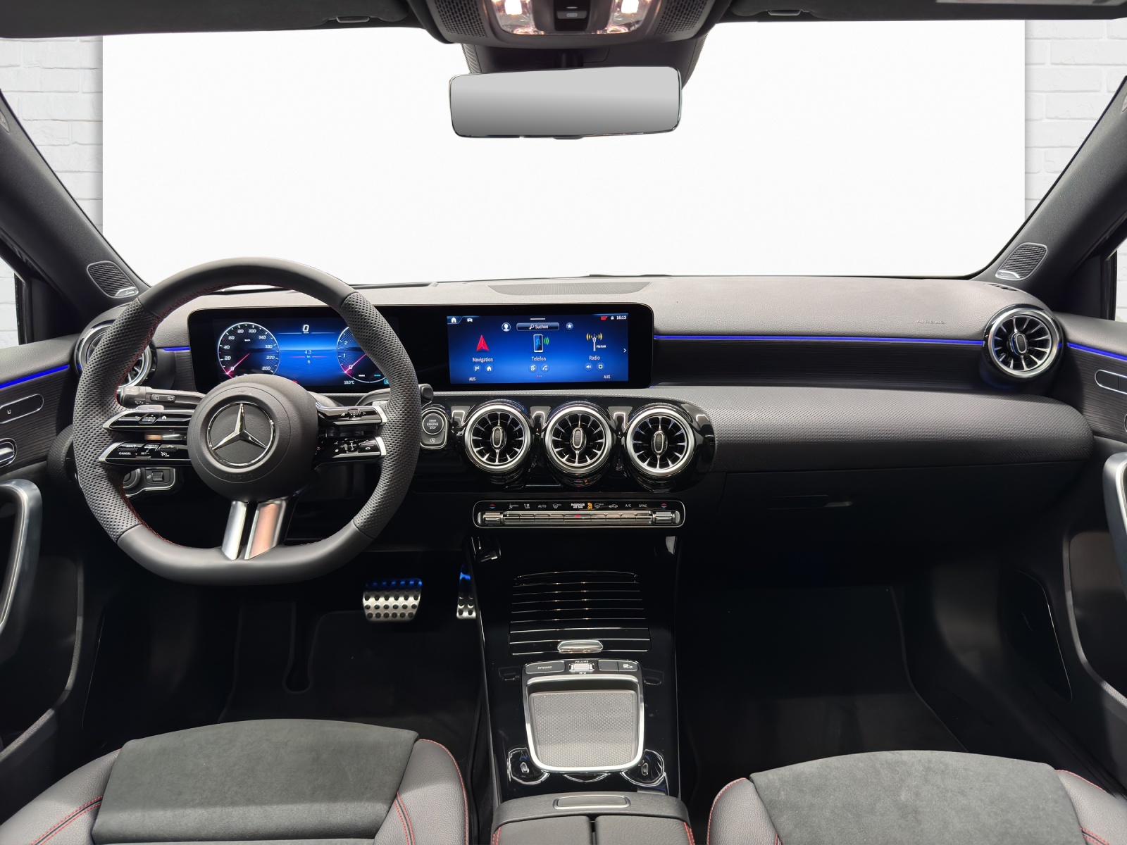 MERCEDES-BENZ A 250 AMG Line 4Matic-image-7