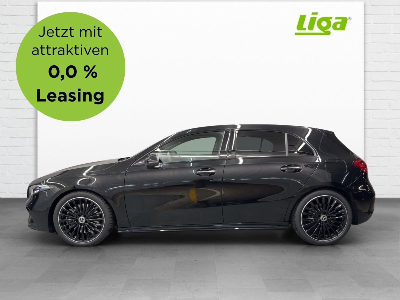 MERCEDES-BENZ A 250 AMG Line 4Matic-image-0