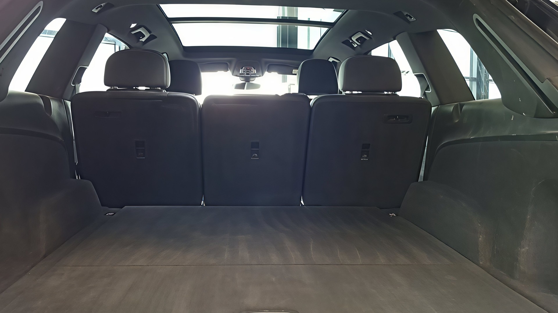 AUDI SQ7 4.0 TDI quattro tiptronic-image-11