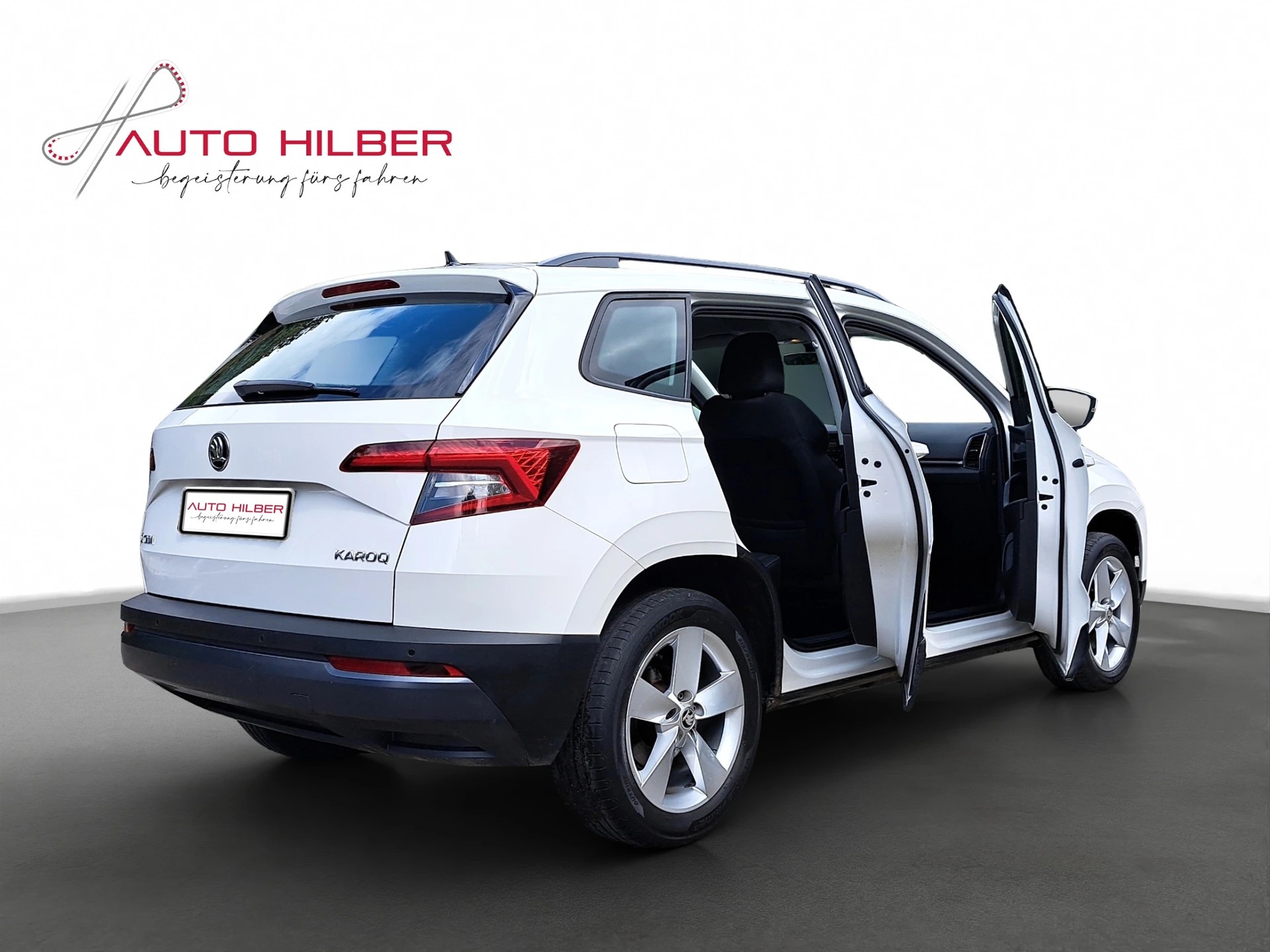 SKODA Karoq 1.0 TSI Ambition DSG-image-5