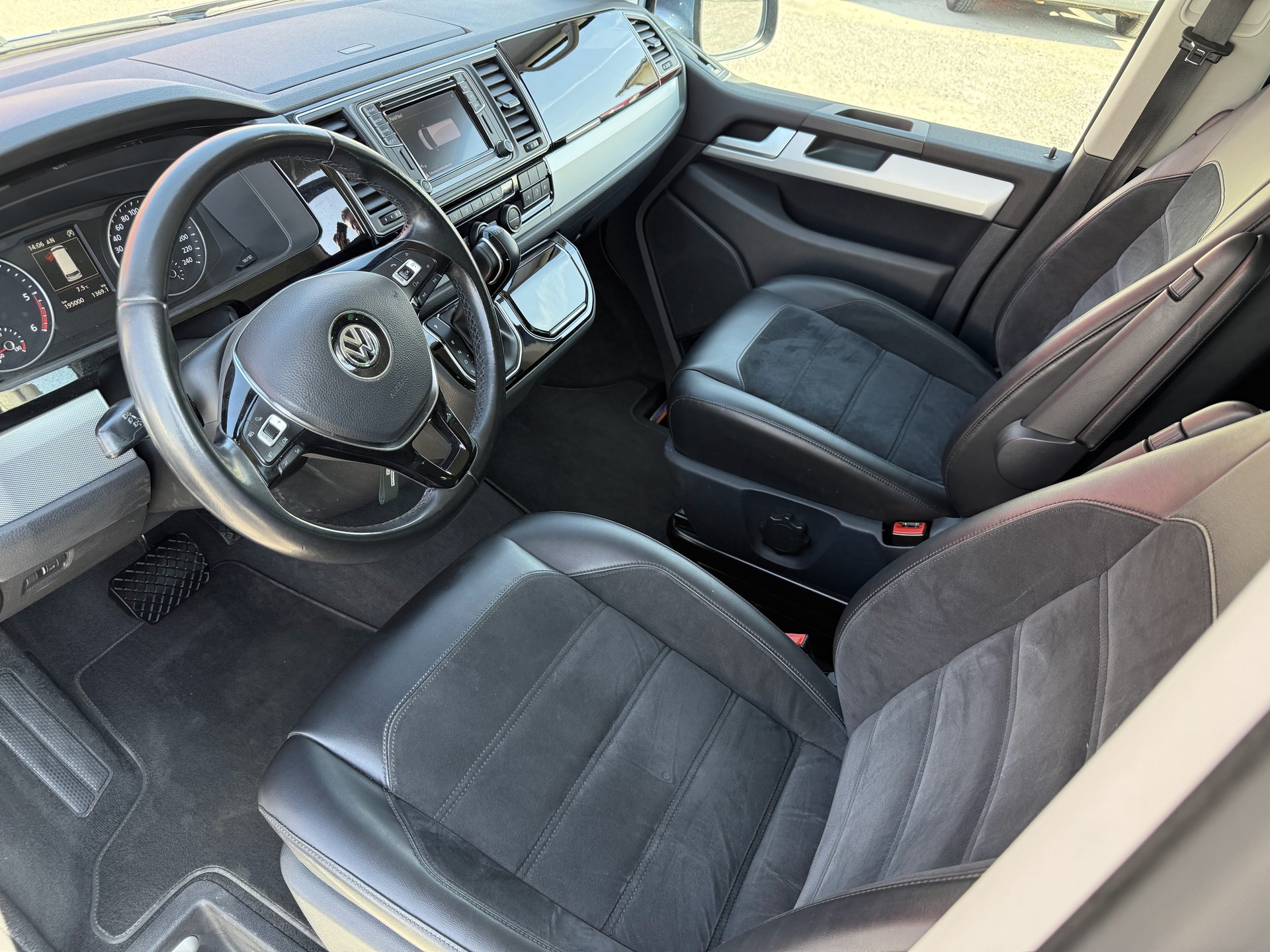 VW T6 Multivan 2.0 TDI Highline DSG-image-5