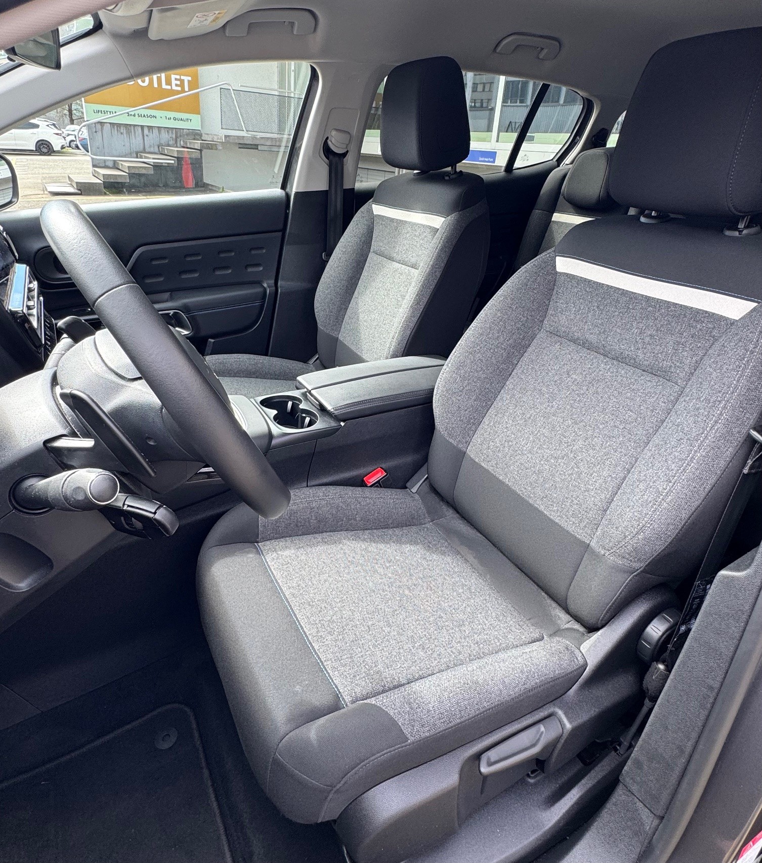 CITROEN C5 Aircross 1.5 BlueHD Swiss Edition EAT8-image-12