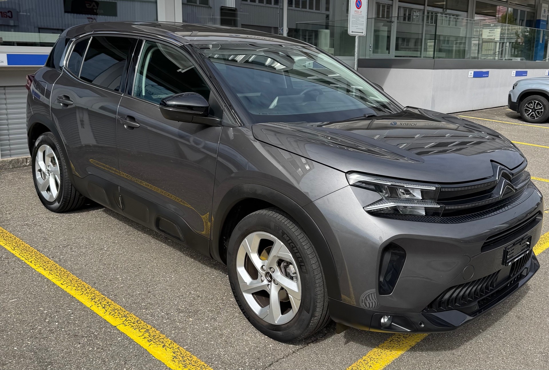 CITROEN C5 Aircross 1.5 BlueHD Swiss Edition EAT8-image-2
