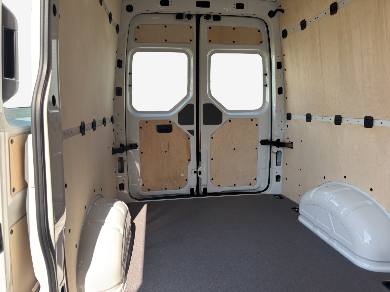 VW Crafter 35 2.0 TDI Entry L3-image-15