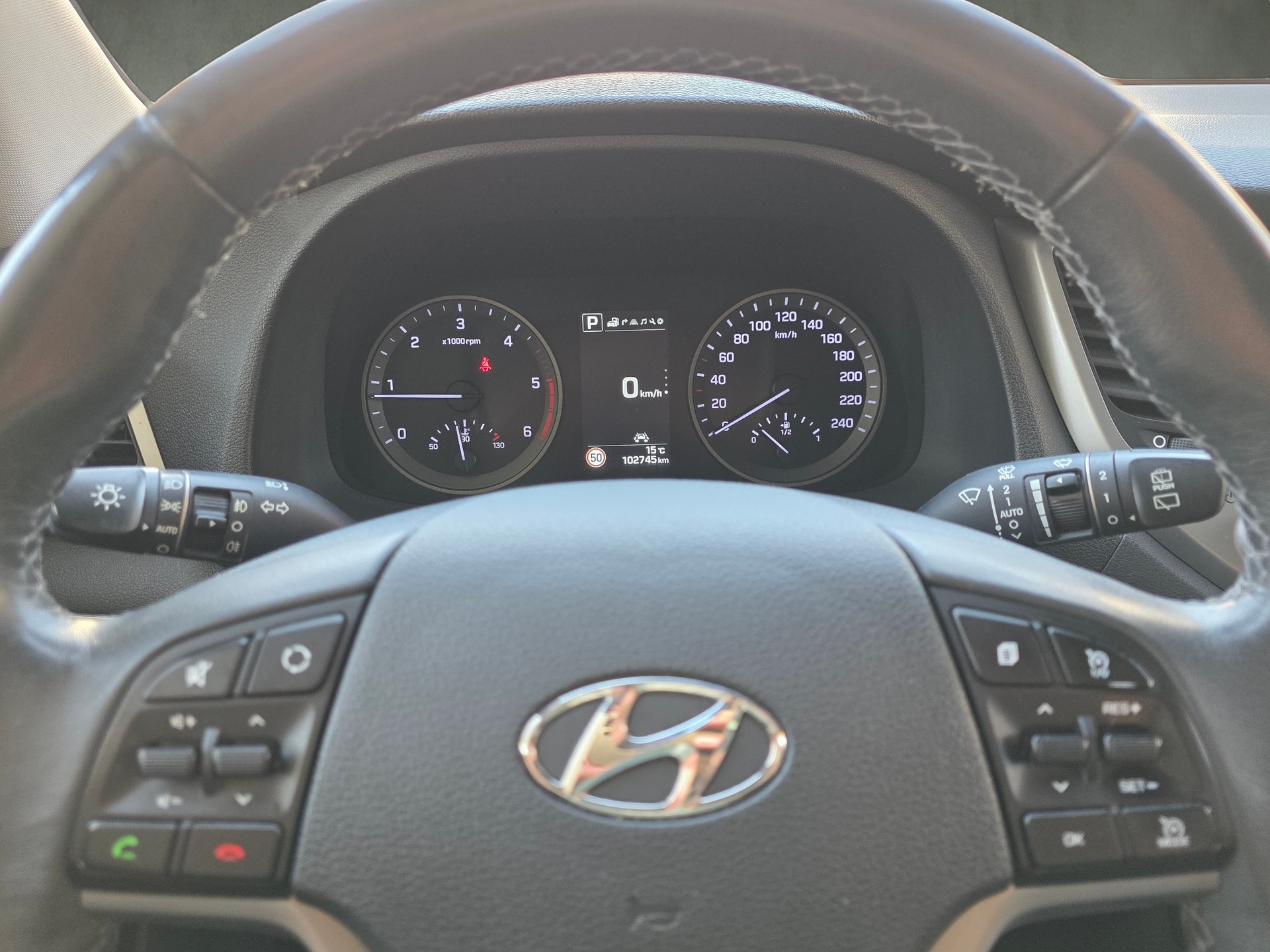 HYUNDAI Tucson 2.0 CRDI Vertex 4WD Automatic-image-22