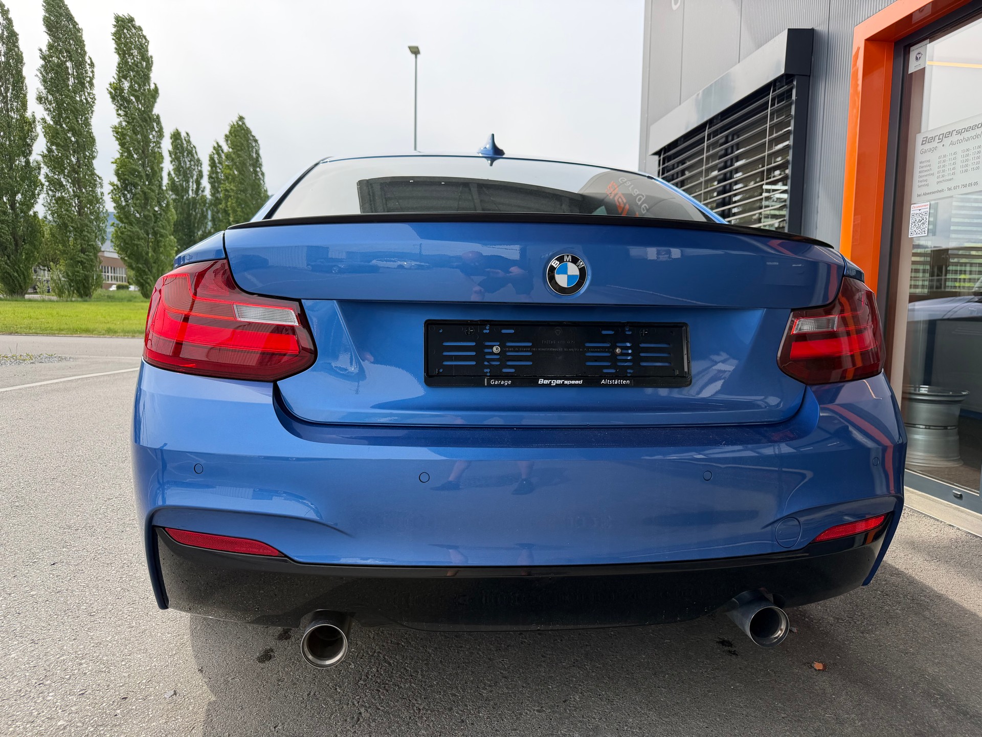 BMW M235i Steptronic-showroom-element-3
