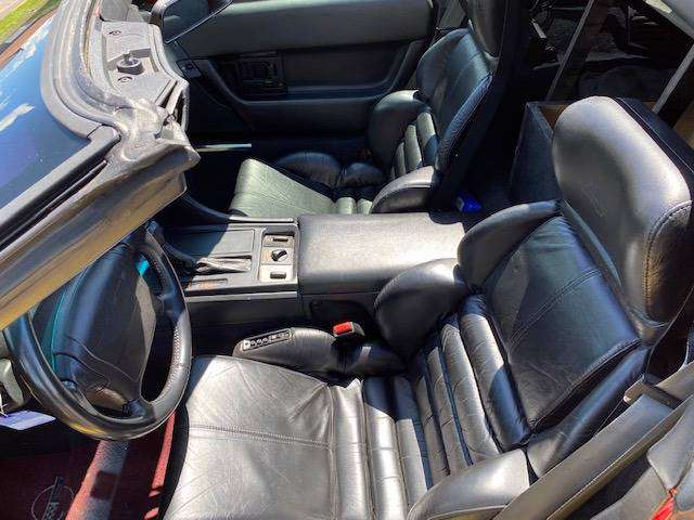 CHEVROLET CORVETTE-image-5