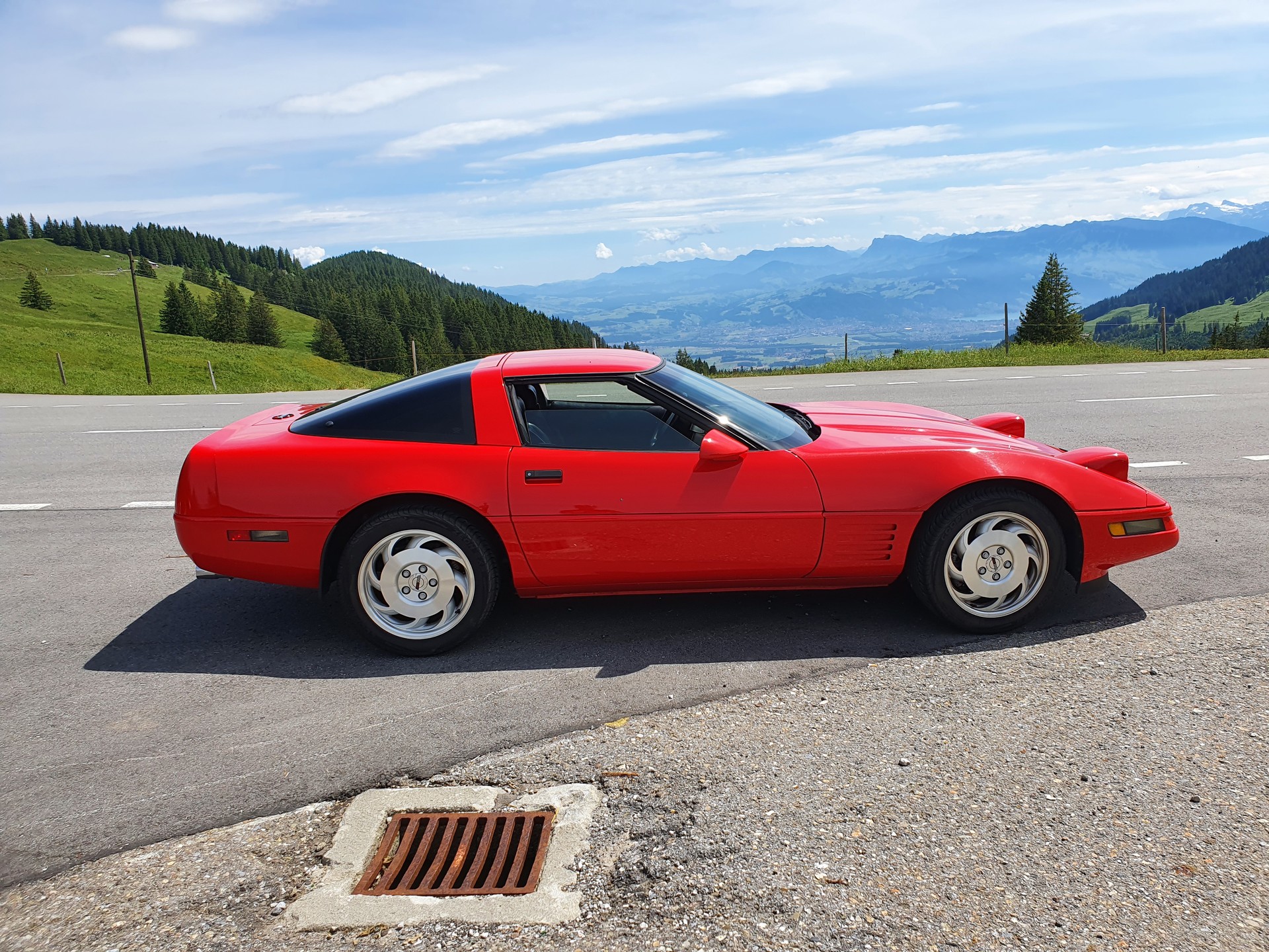 CHEVROLET CORVETTE-image-0