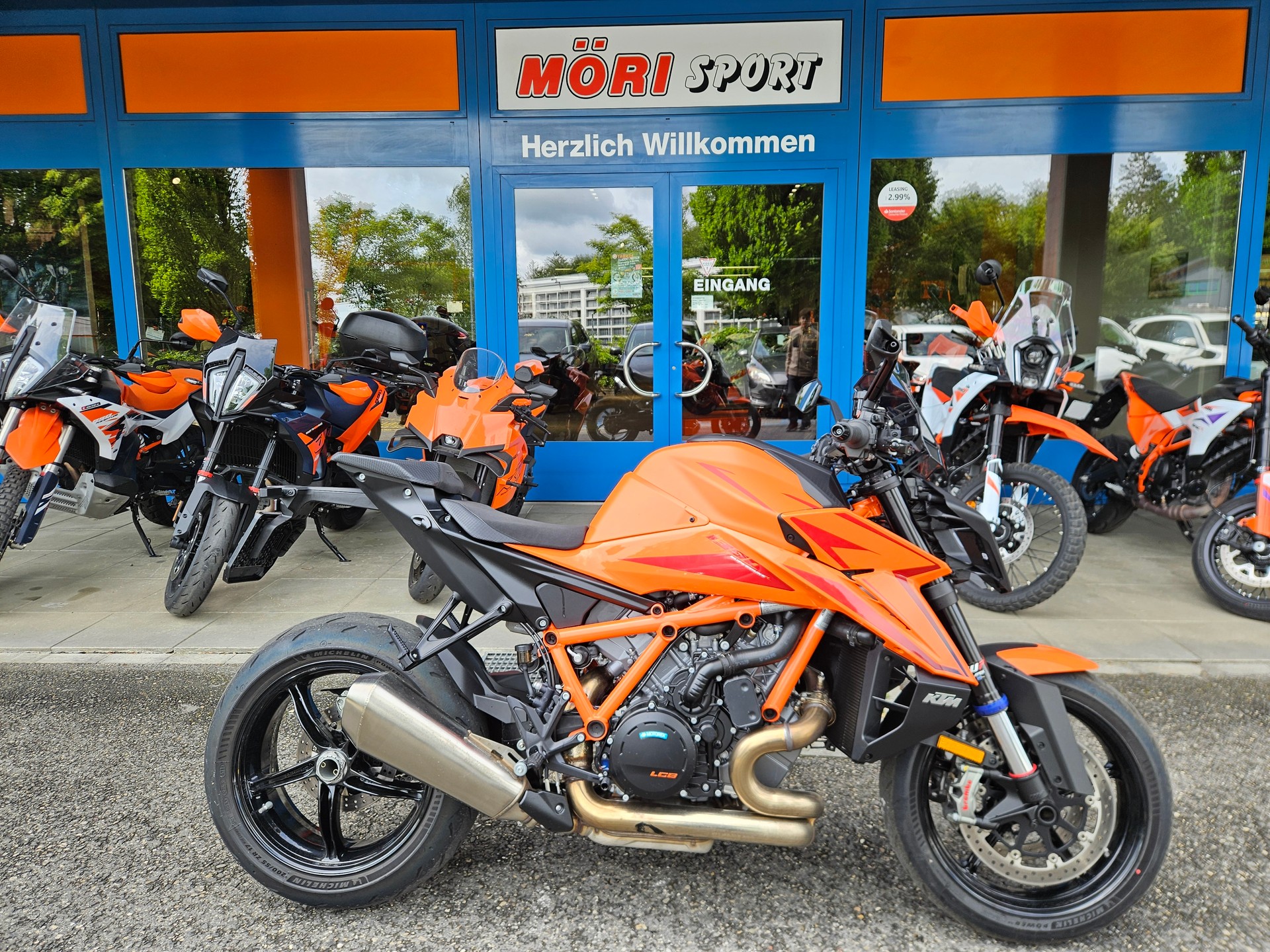 KTM 1390 Super Duke R