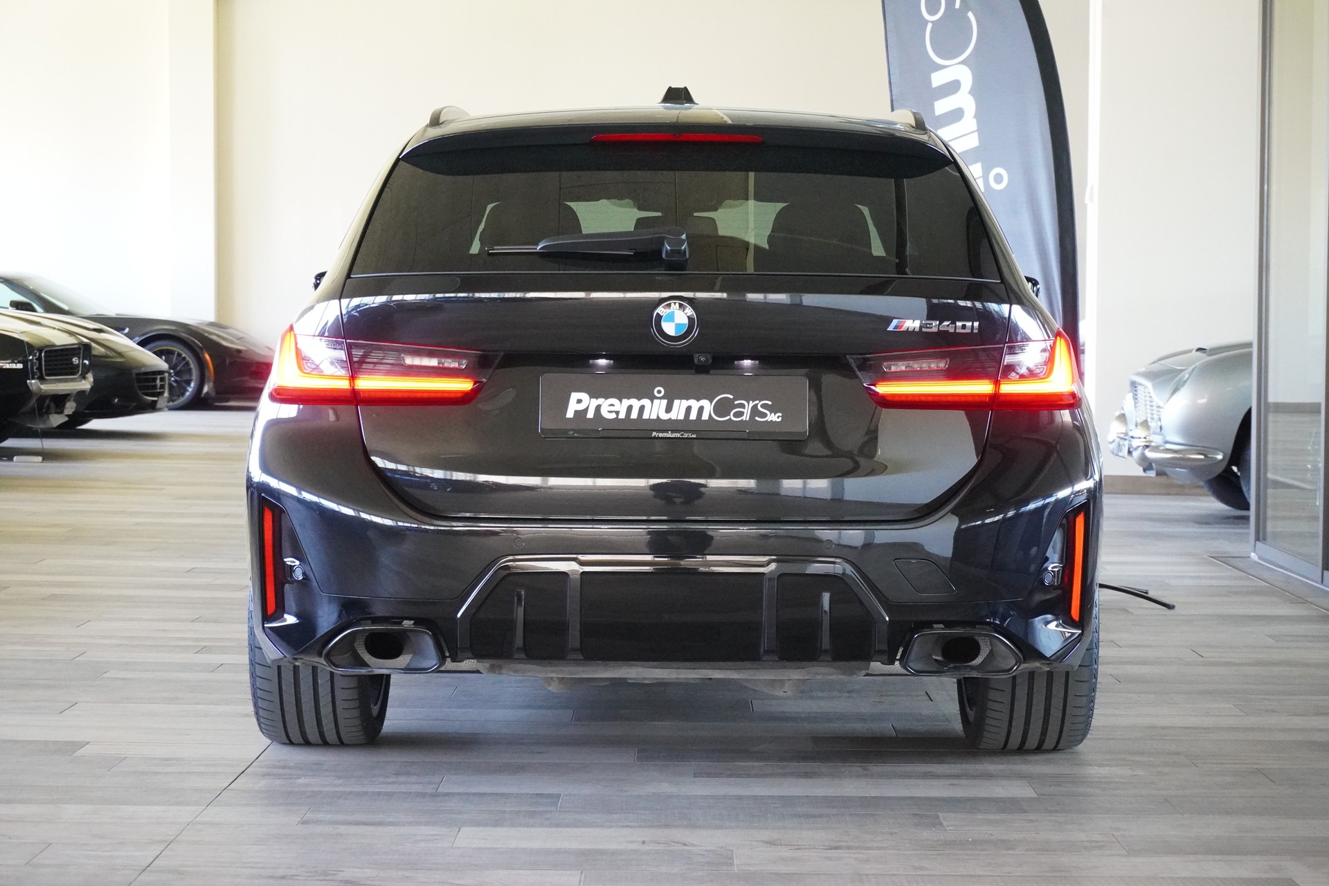 BMW M340i xDrive 48V Touring Steptronic M Sport Pro-image-4