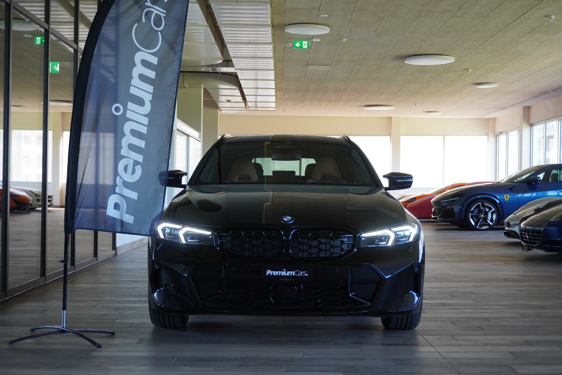 BMW M340i xDrive 48V Touring Steptronic M Sport Pro-image-1
