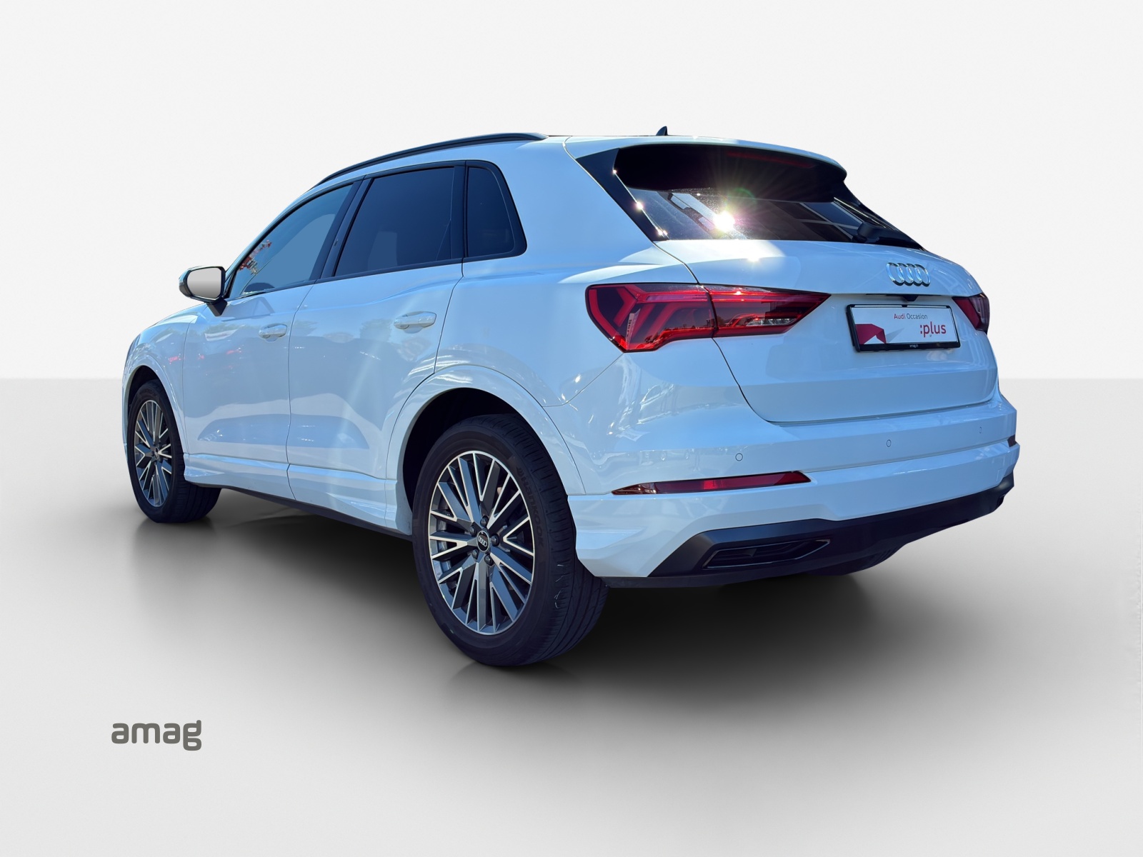 AUDI Q3 35 TFSI advanced Attraction S-tronic-image-2