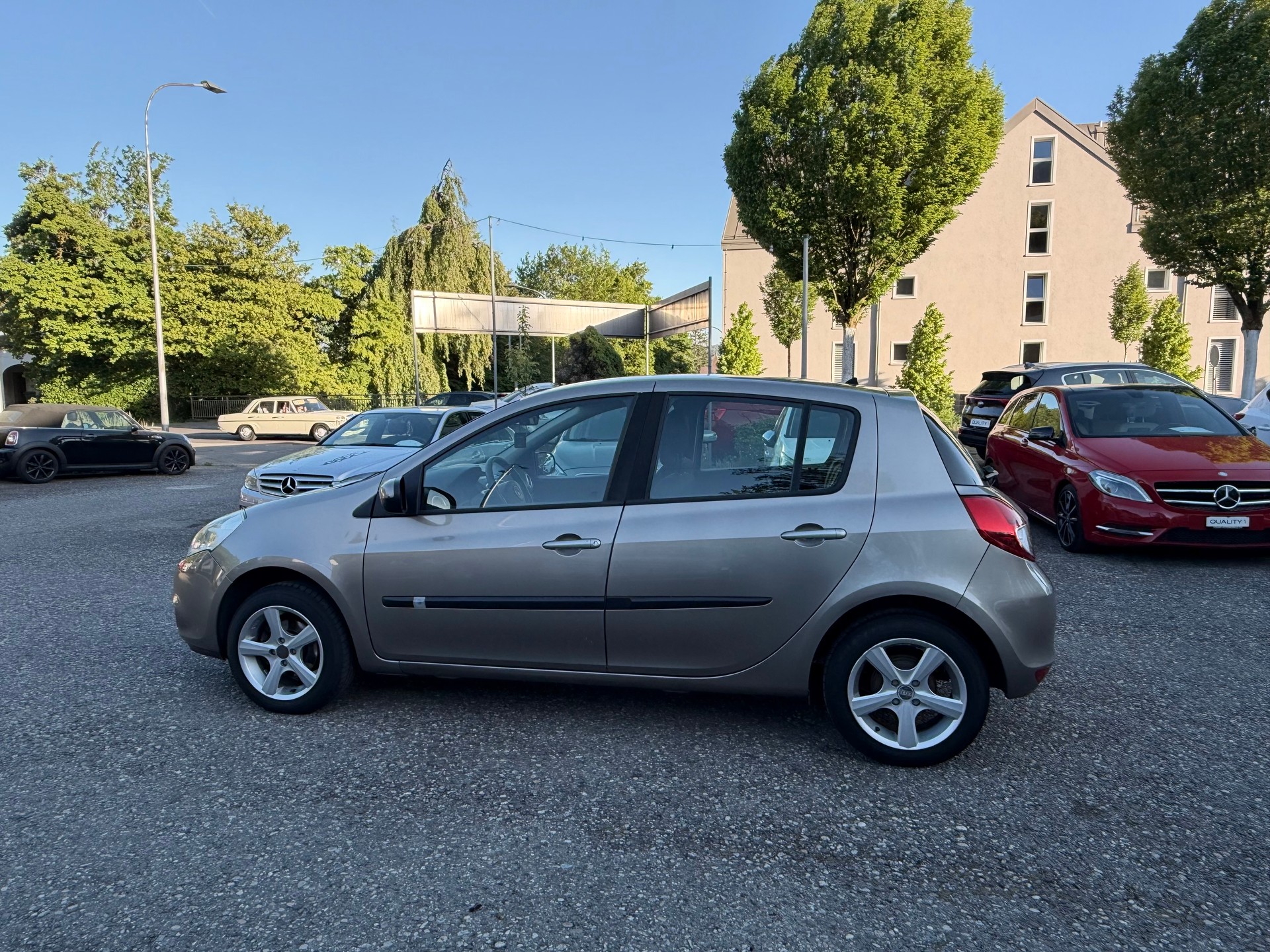RENAULT Clio 1.2 16V Expression-image-3