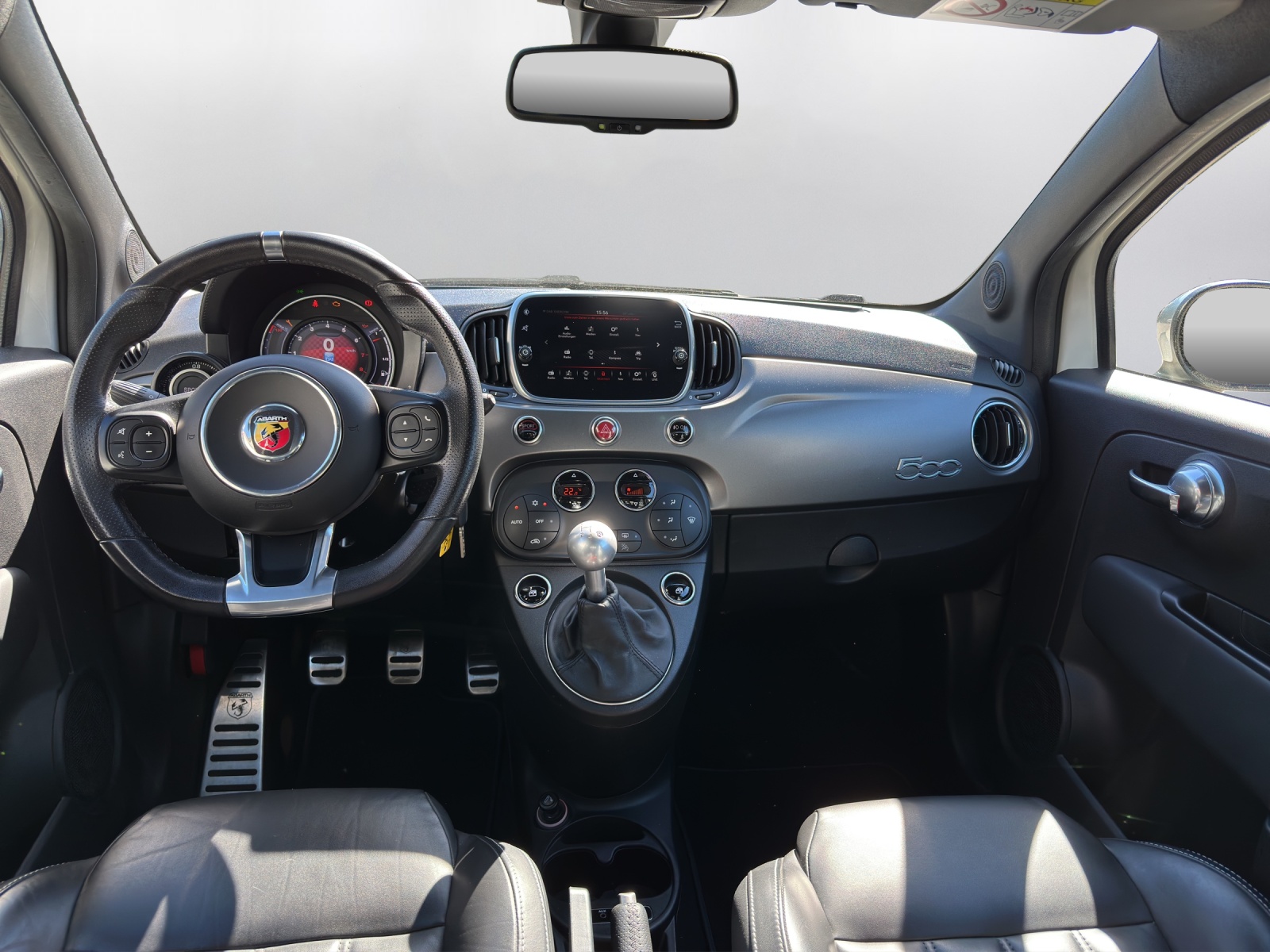 FIAT 695C 1.4 16V Turbo Abarth XSR Yamaha Dualogic-image-6