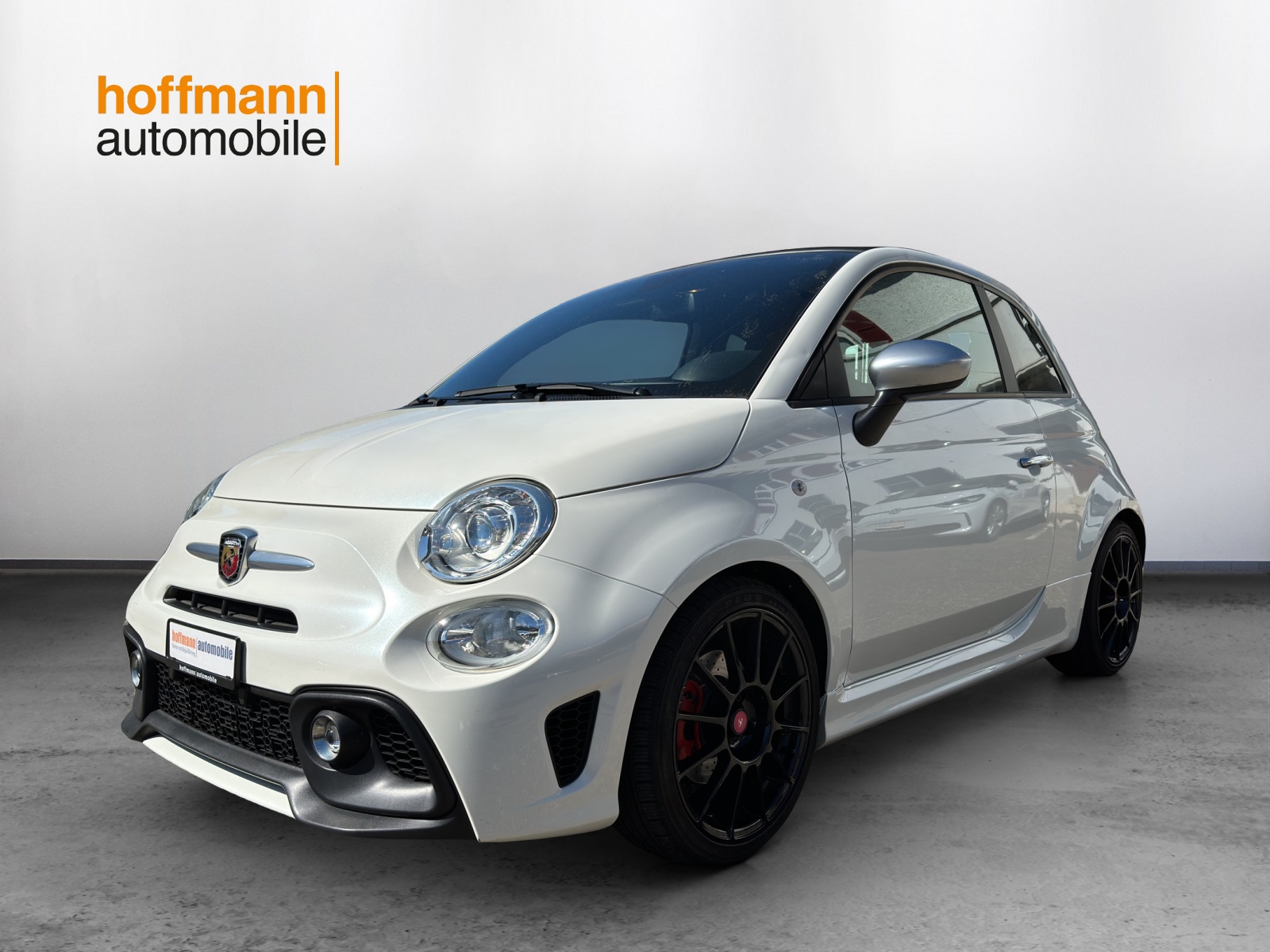 FIAT 695C 1.4 16V Turbo Abarth XSR Yamaha Dualogic-image-0