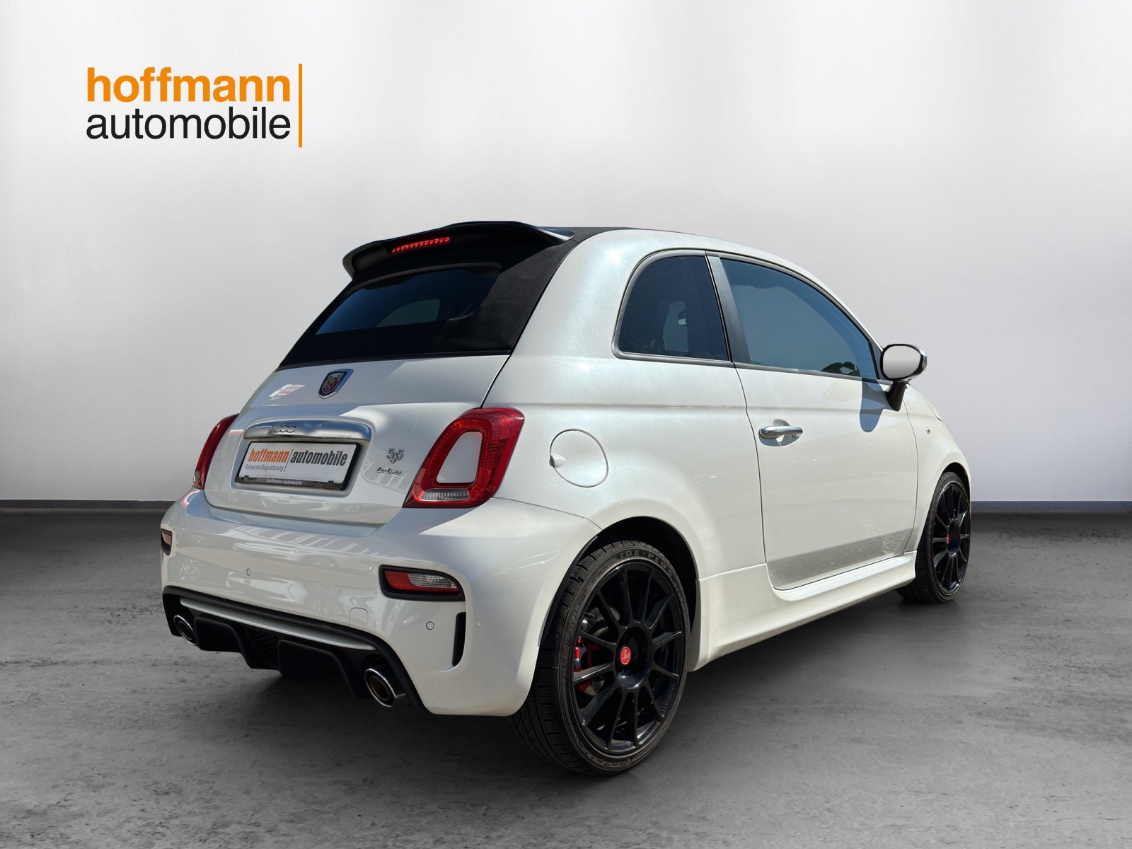 FIAT 695C 1.4 16V Turbo Abarth XSR Yamaha Dualogic-image-3