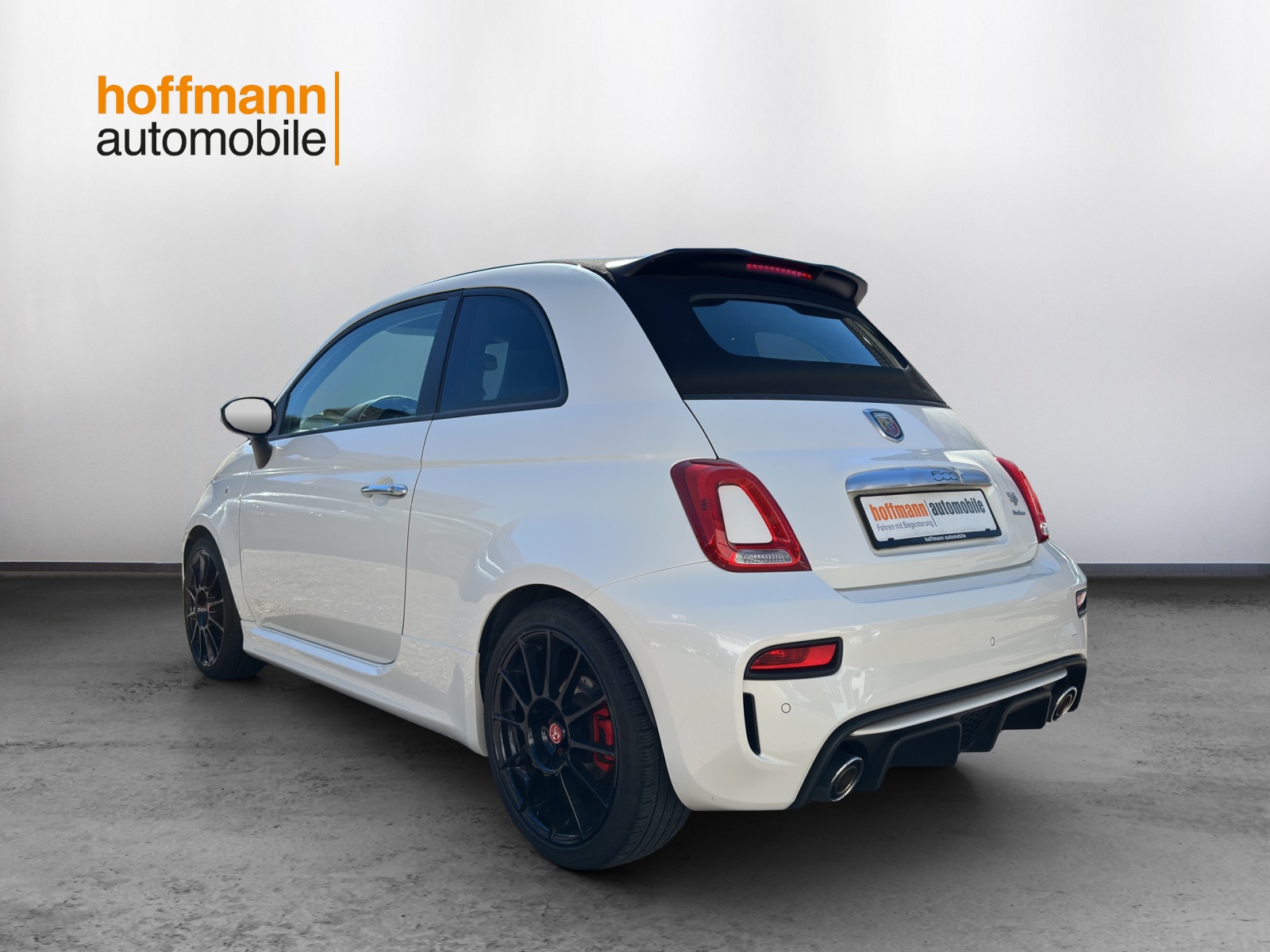 FIAT 695C 1.4 16V Turbo Abarth XSR Yamaha Dualogic-image-5