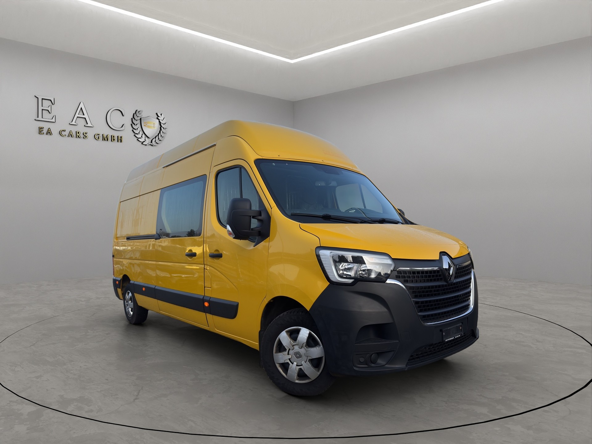 RENAULT Master T35 2.3dCi 135 L3H3-image-6
