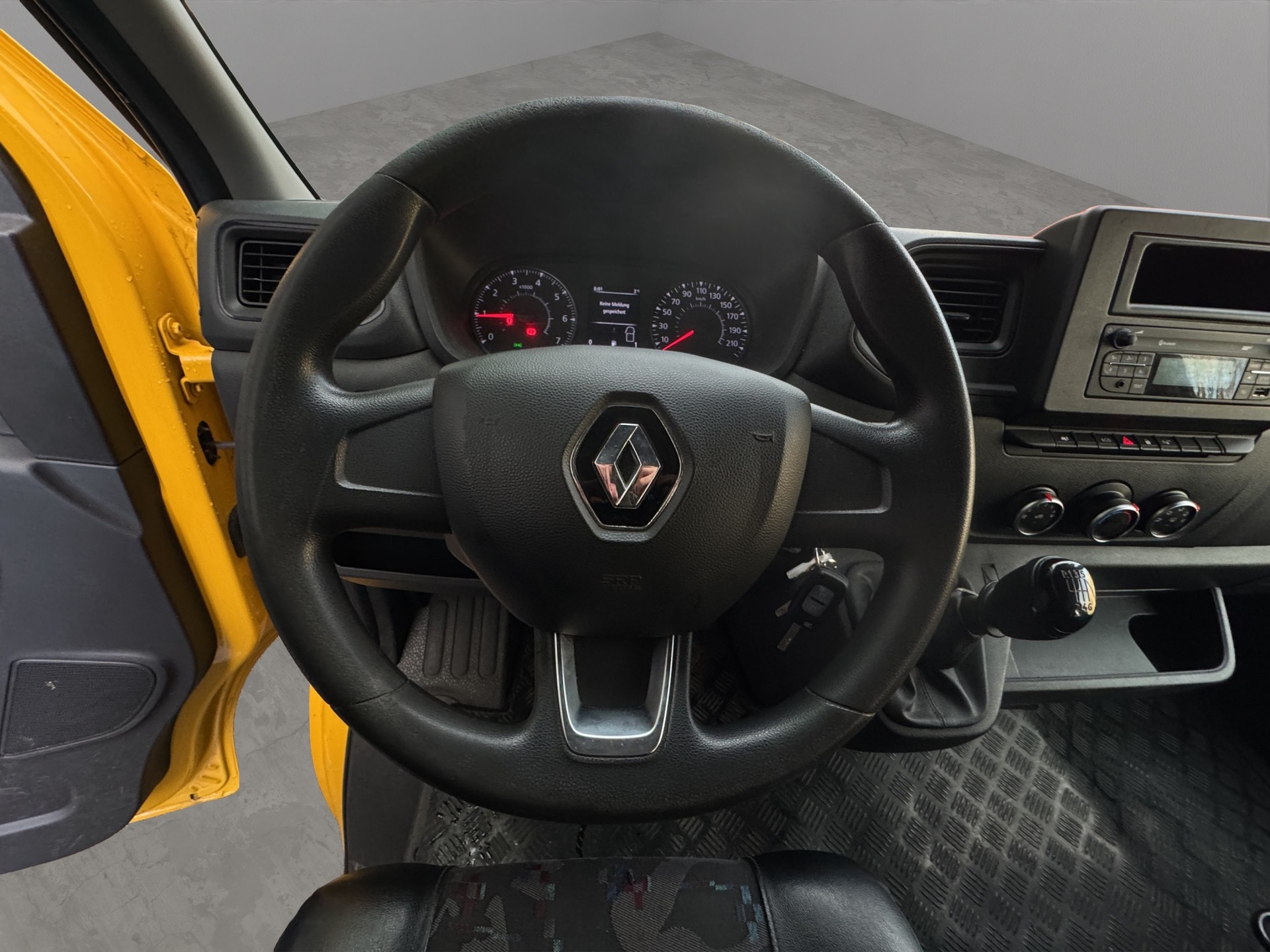 RENAULT Master T35 2.3dCi 135 L3H3-image-9