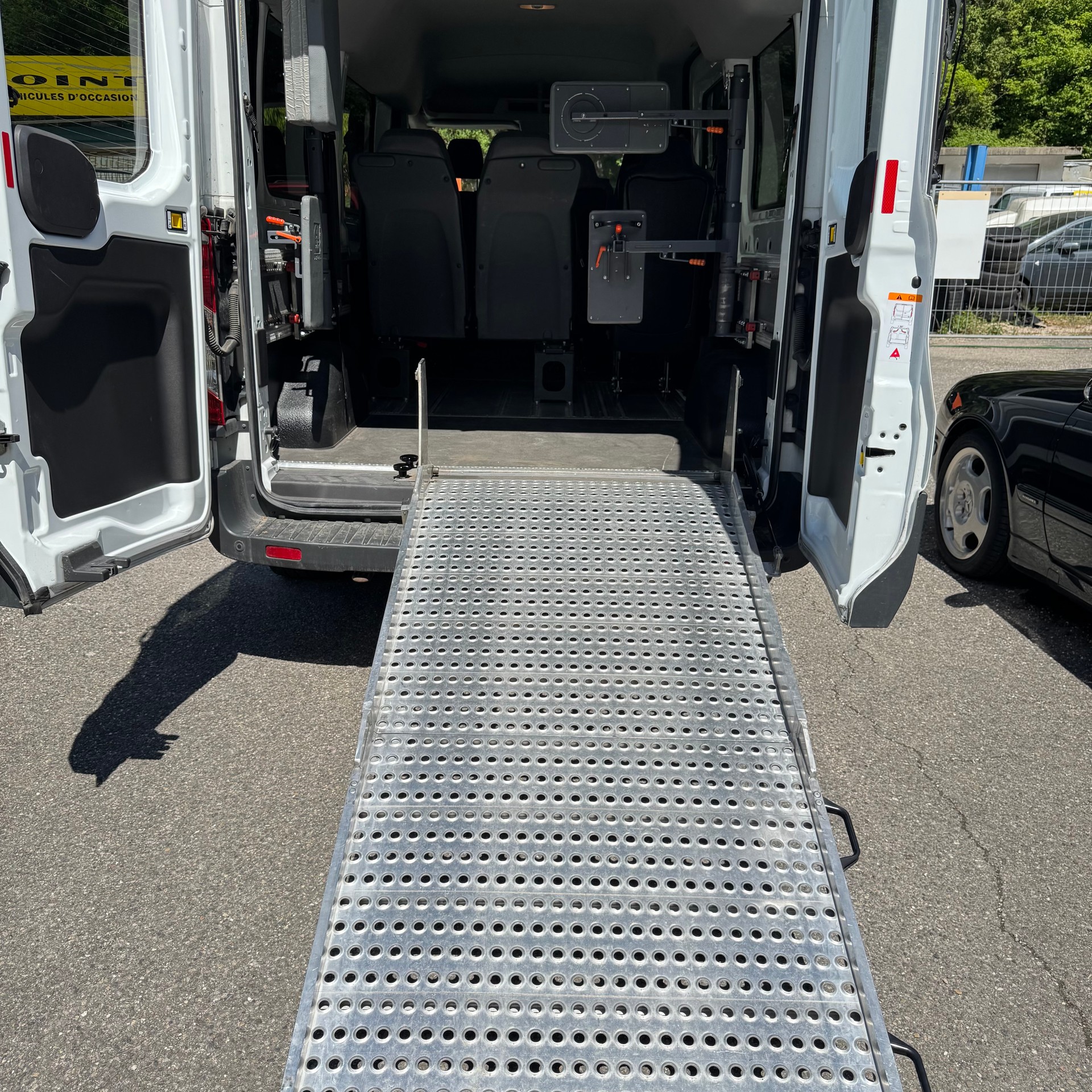 FORD Transit Combi 350 L3 Trend FWD-image-4