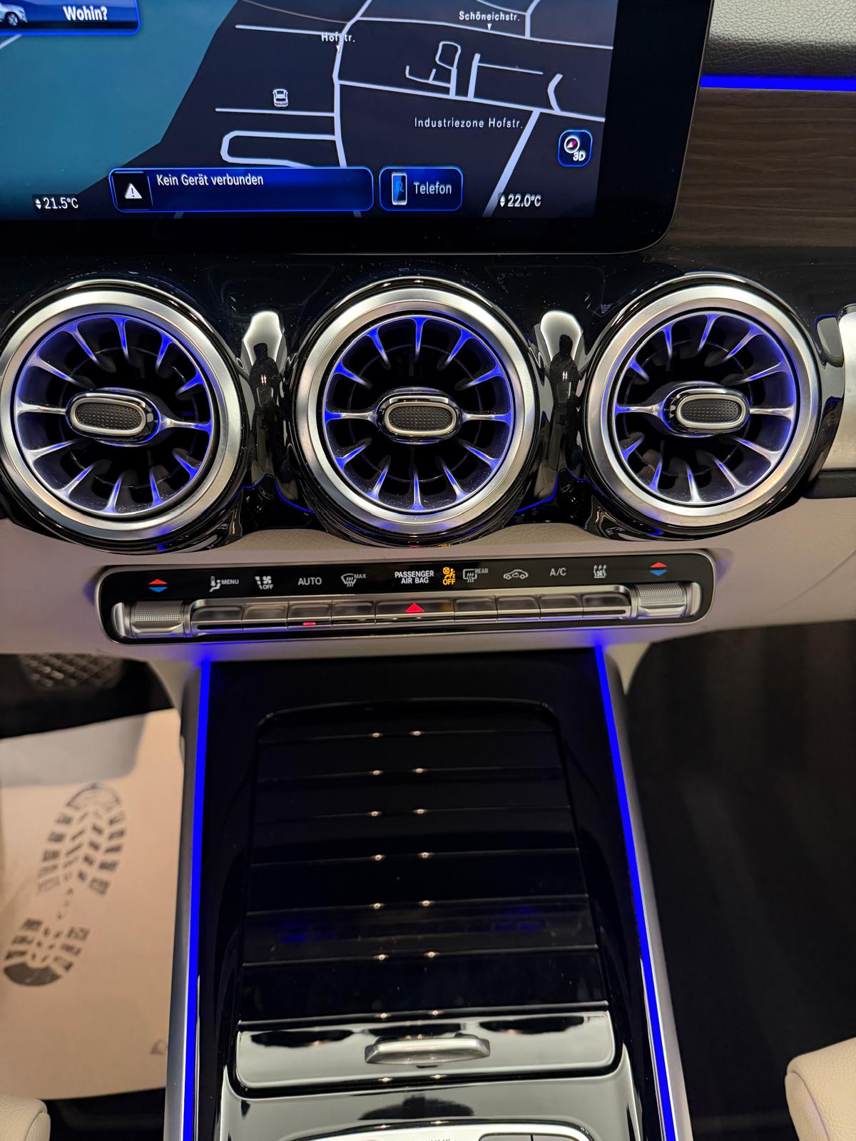 MERCEDES-BENZ EQB 300 Edition1 4Matic-image-22