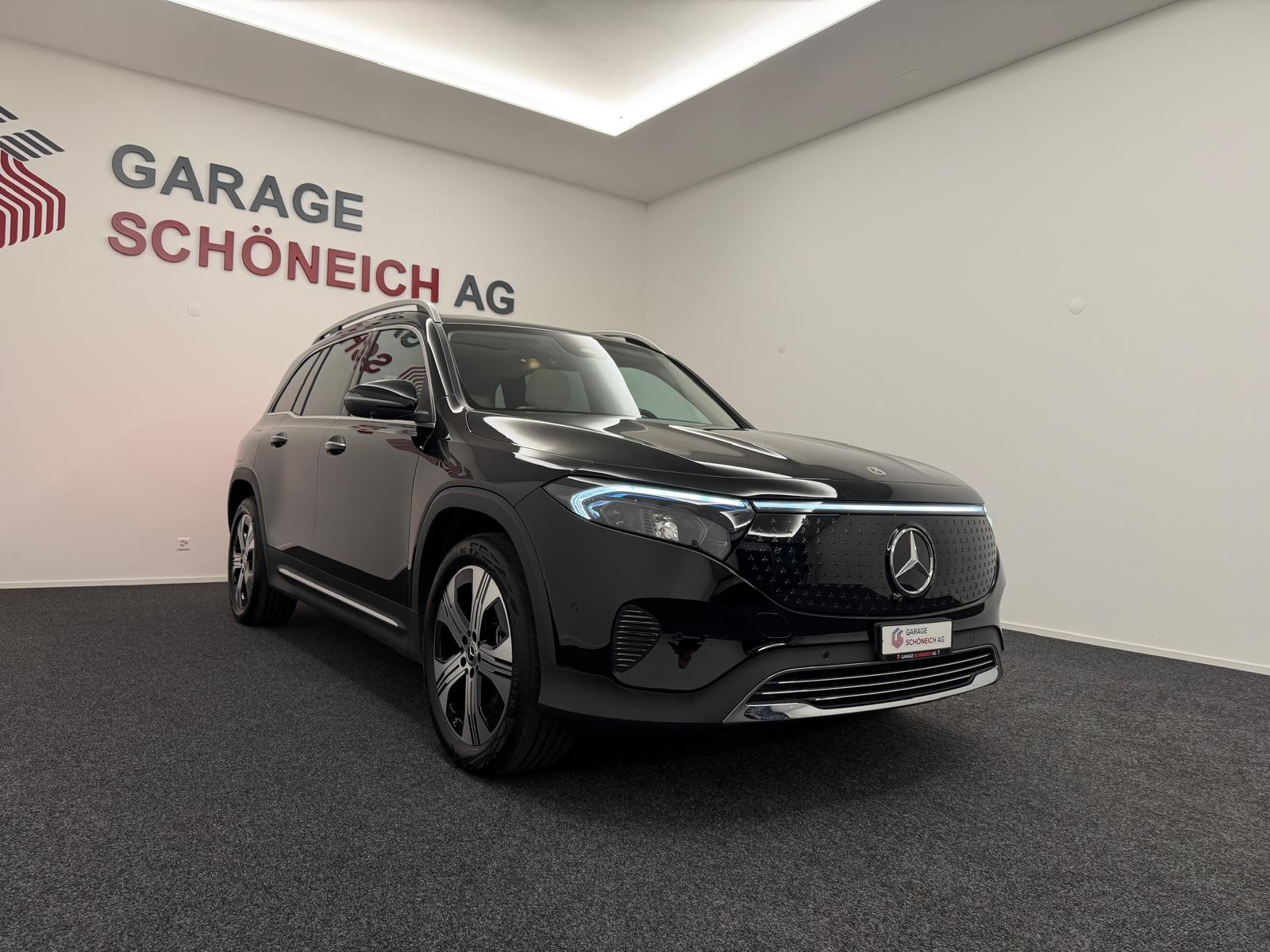 MERCEDES-BENZ EQB 300 Edition1 4Matic-showroom-element-2