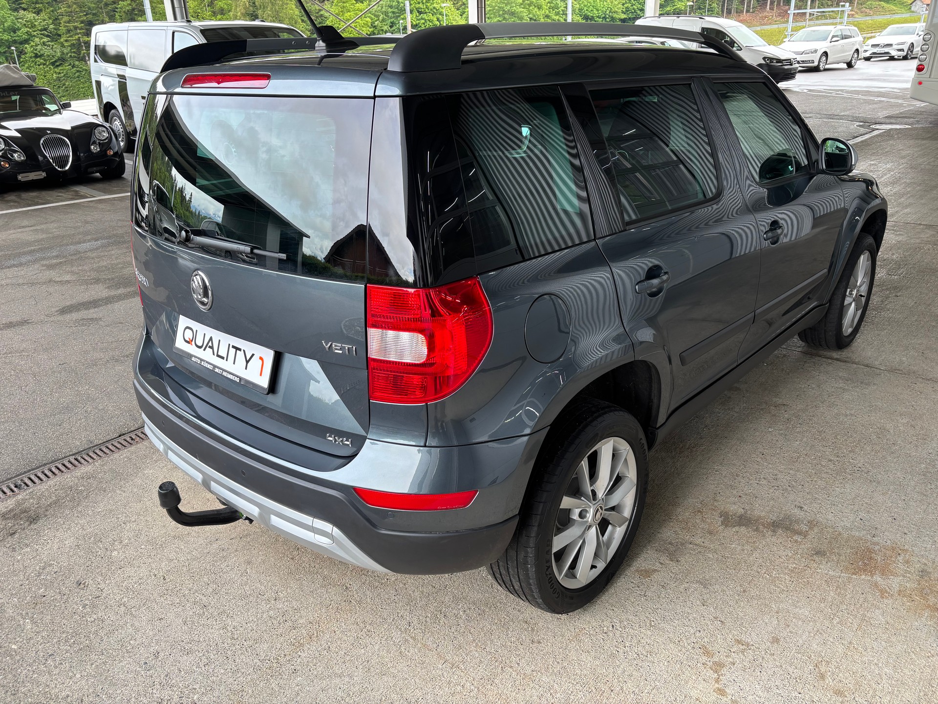 SKODA Yeti 2.0 TDI Outdoor Swiss Joy 4x4 DSG-showroom-element-3