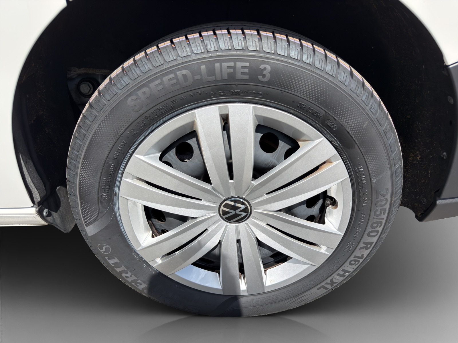 VW Caddy 2.0 TDI 4Motion-image-15