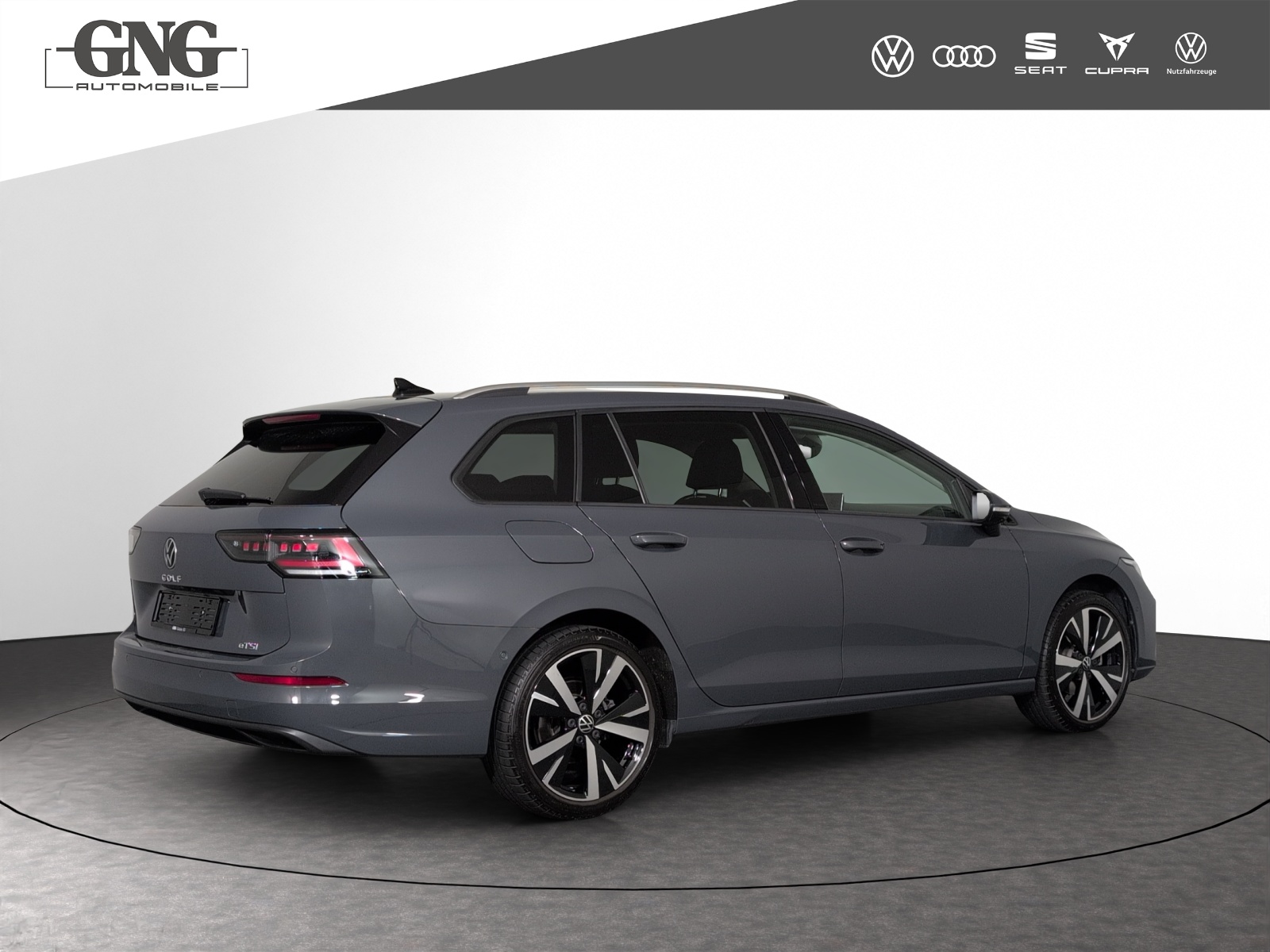 VW Golf Variant 1.5 eTSI mHEV Life DSG-image-2