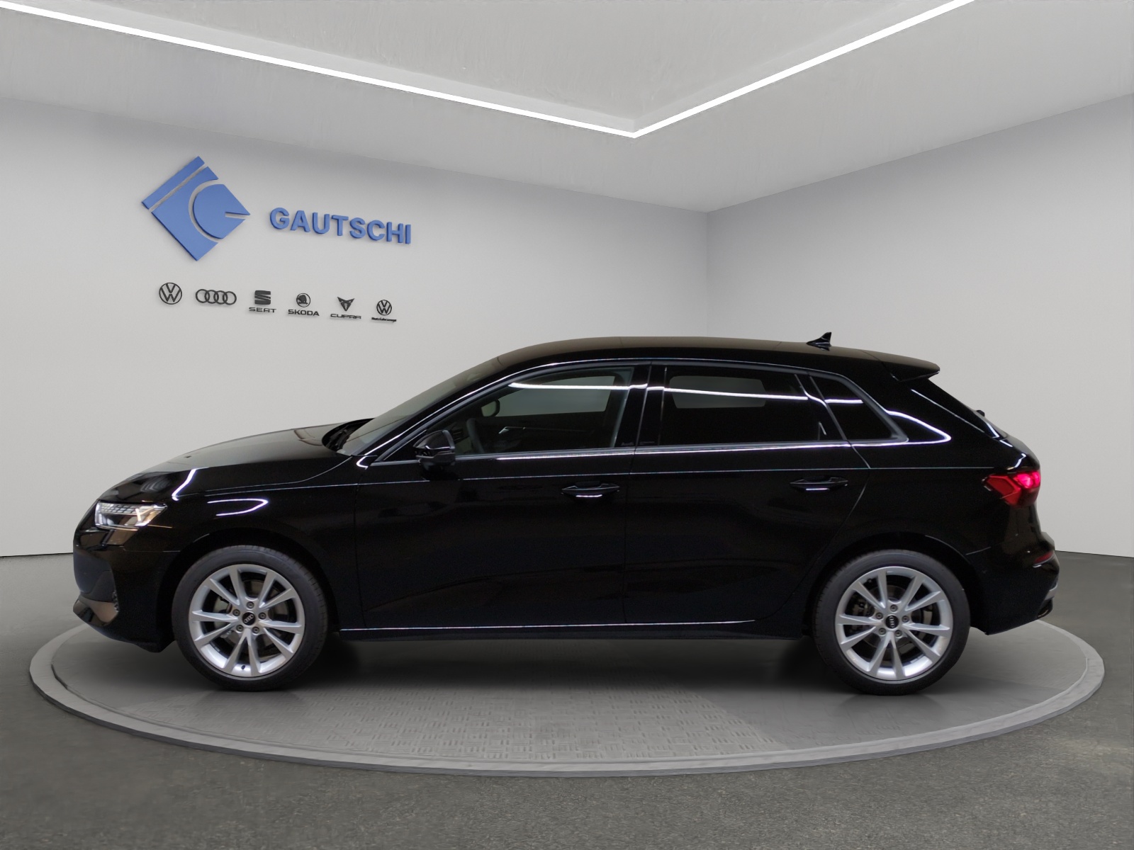 AUDI A3 Sportback TFSI 110 kW Attraction S tronic-image-1