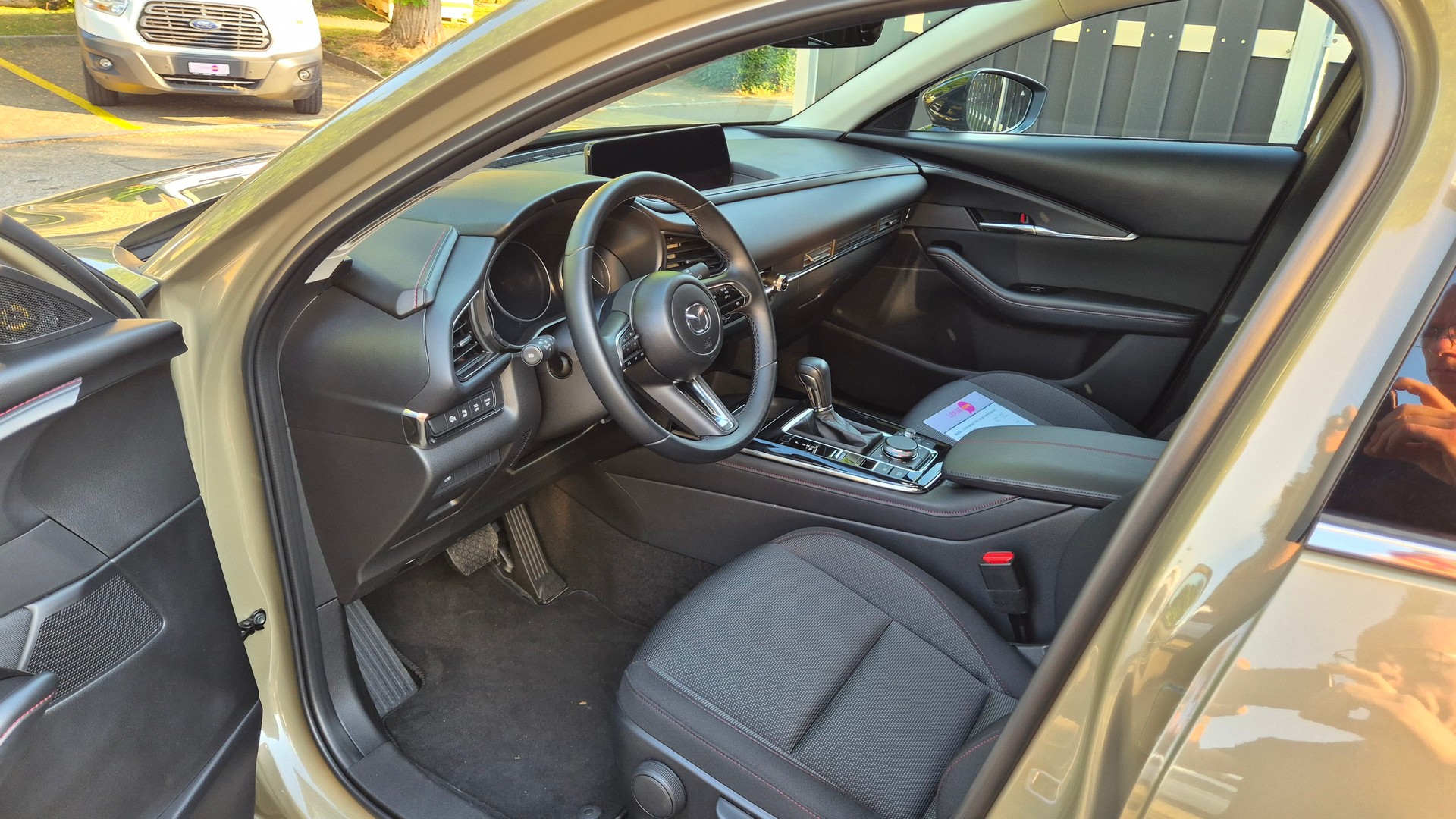 MAZDA CX-30 SKYACTIV-X 186 M Hybrid Homura AWD AT-image-9