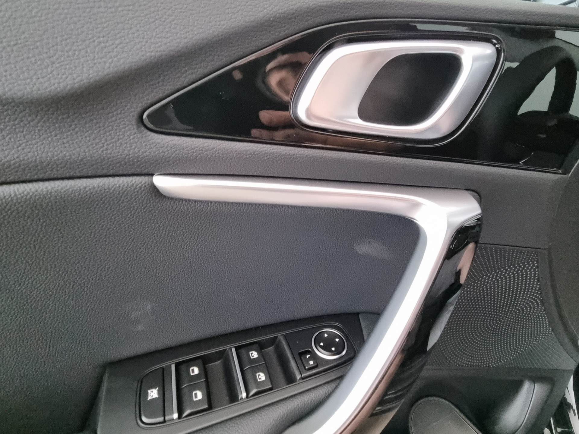 KIA Ceed Sportswagon 1.5 T-GDI Vision-image-11