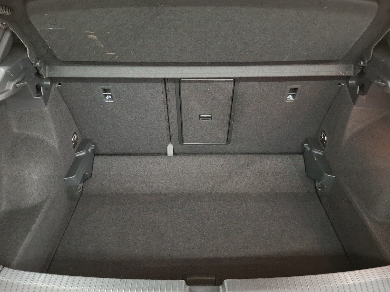 VW T-Roc 1.5 TSI EVO R-Line DSG-image-12