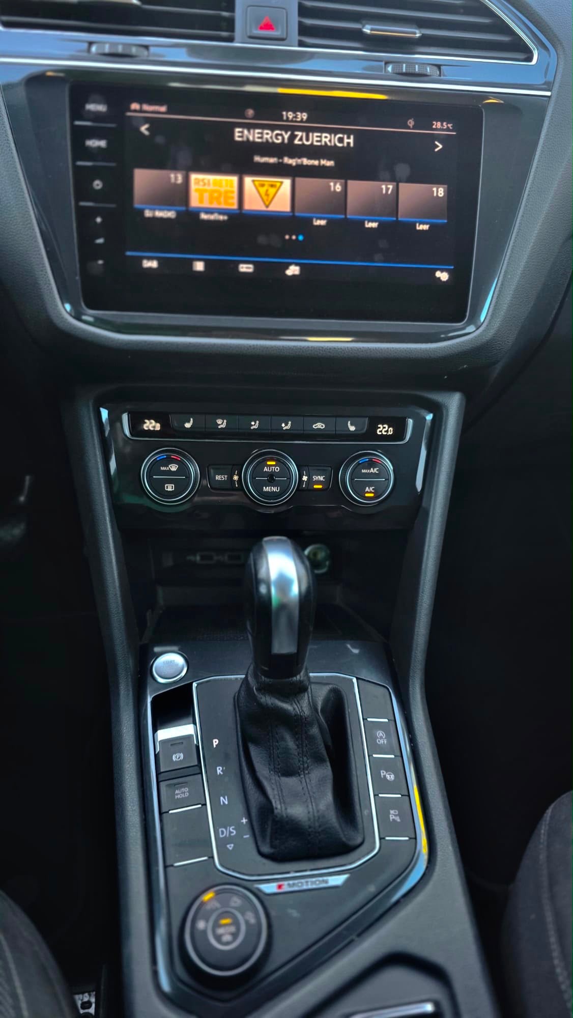 VW Tiguan Allspace 2.0 TDI SCR Highline 4Motion DSG-image-11