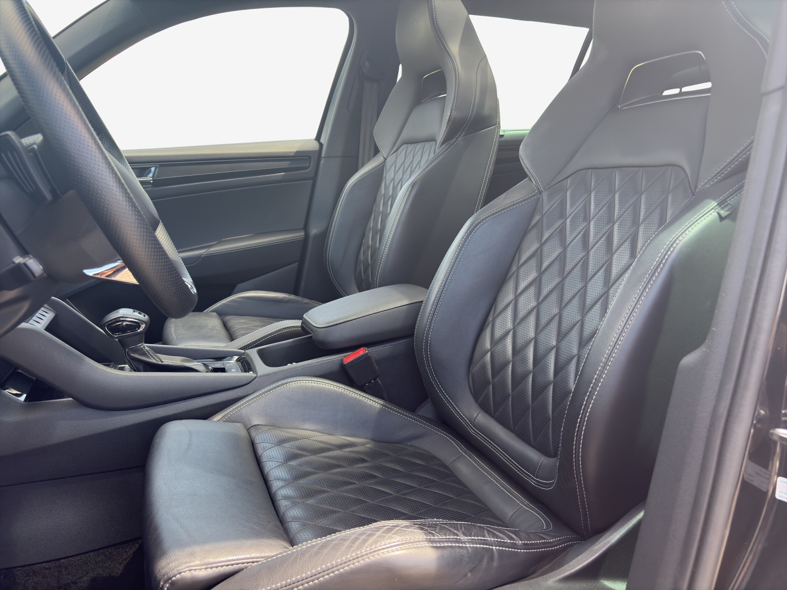 SKODA Kodiaq 2.0 TSI 4x4 Sport Line-image-7