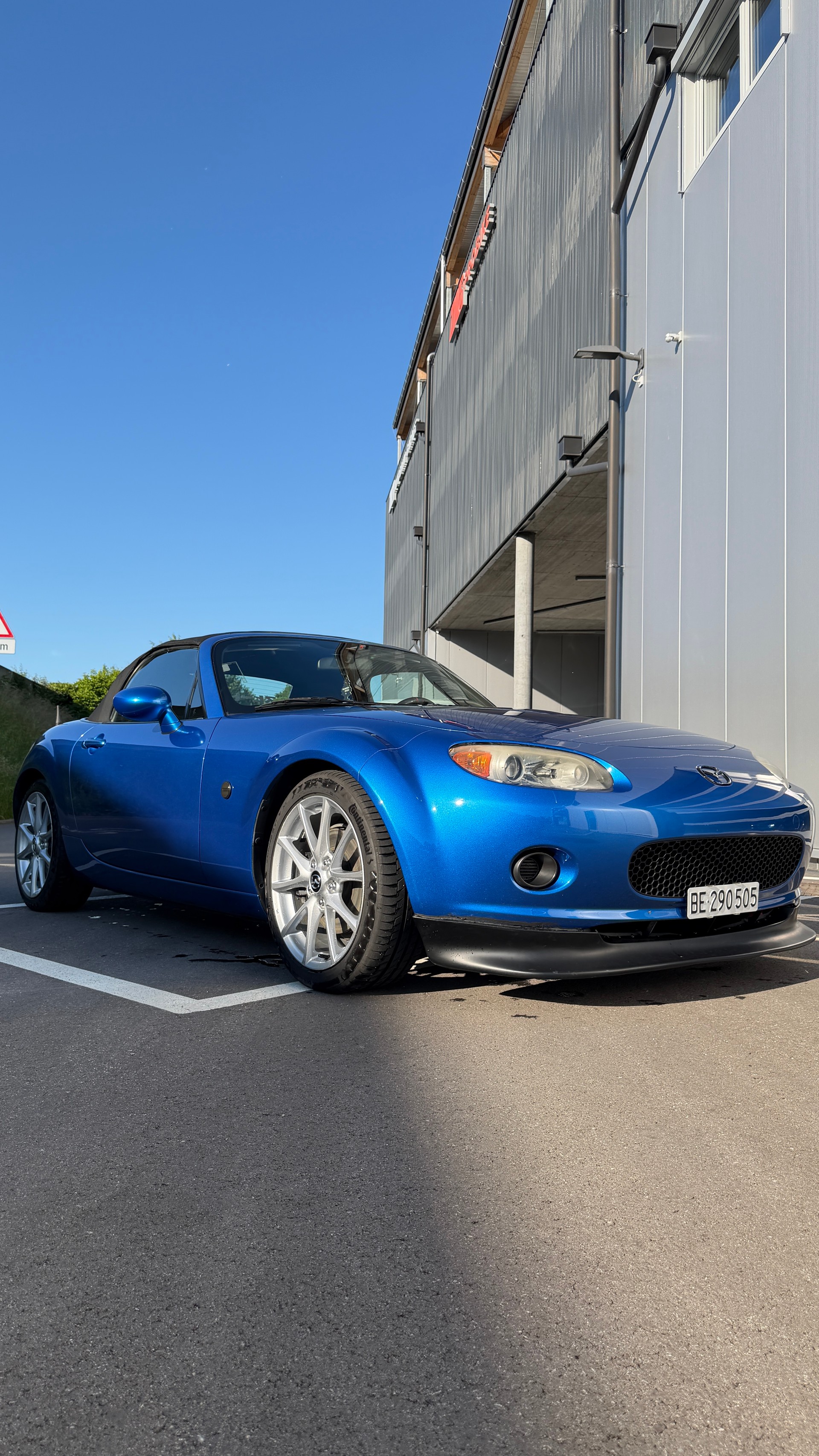 MAZDA 2.0 Exclusive-image-0